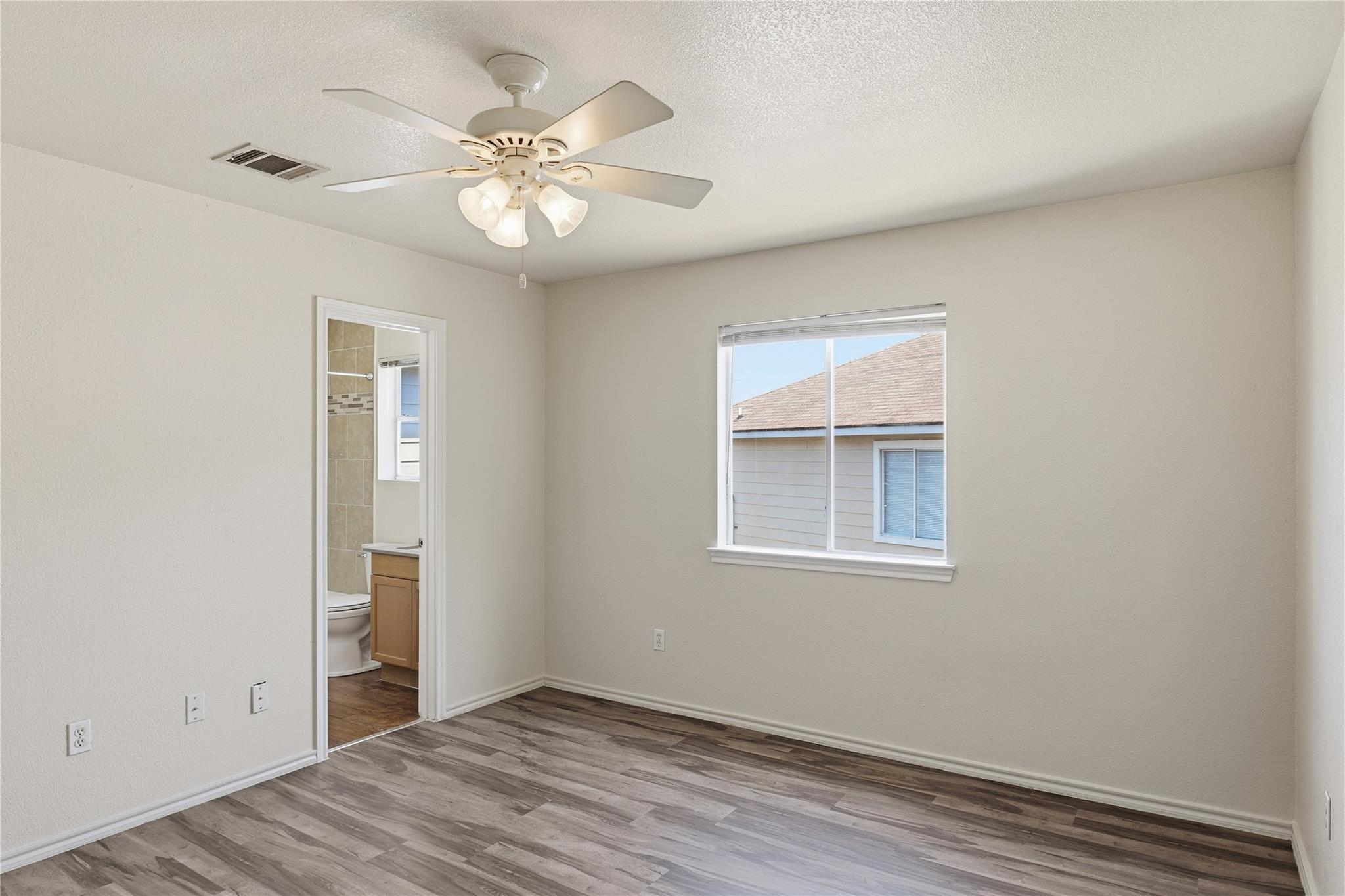 885 Sagewood Trl, San Marcos, TX 78666