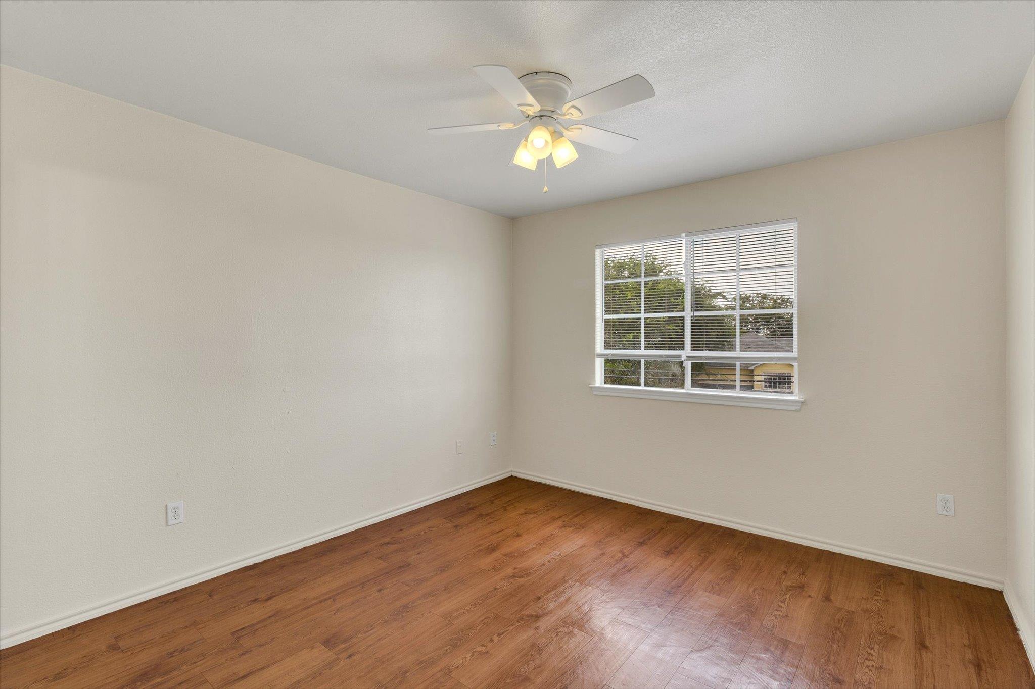 885 Sagewood Trl, San Marcos, TX 78666