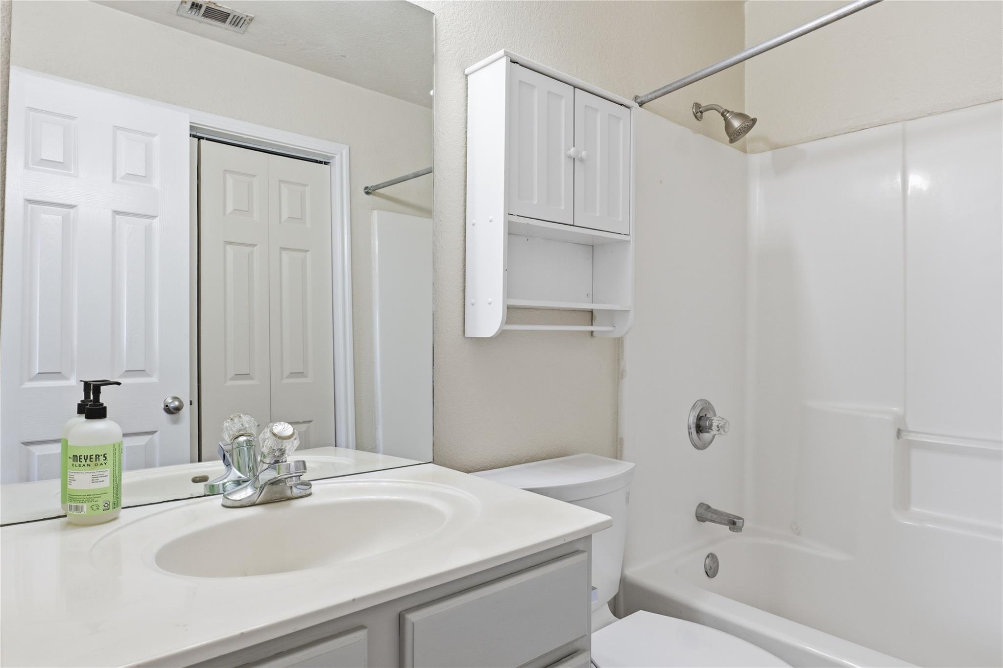 885 Sagewood Trl, San Marcos, TX 78666