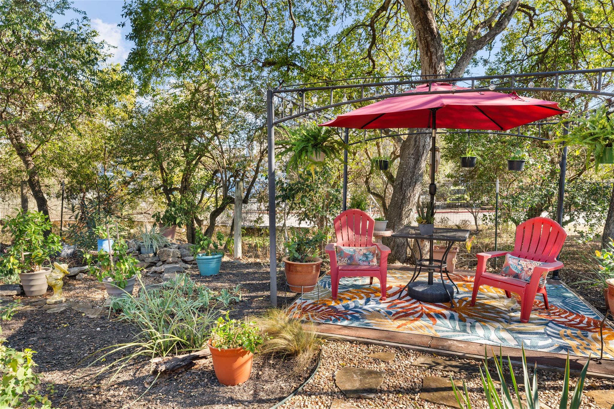 102 Elm Hill Ct, San Marcos, TX 78666