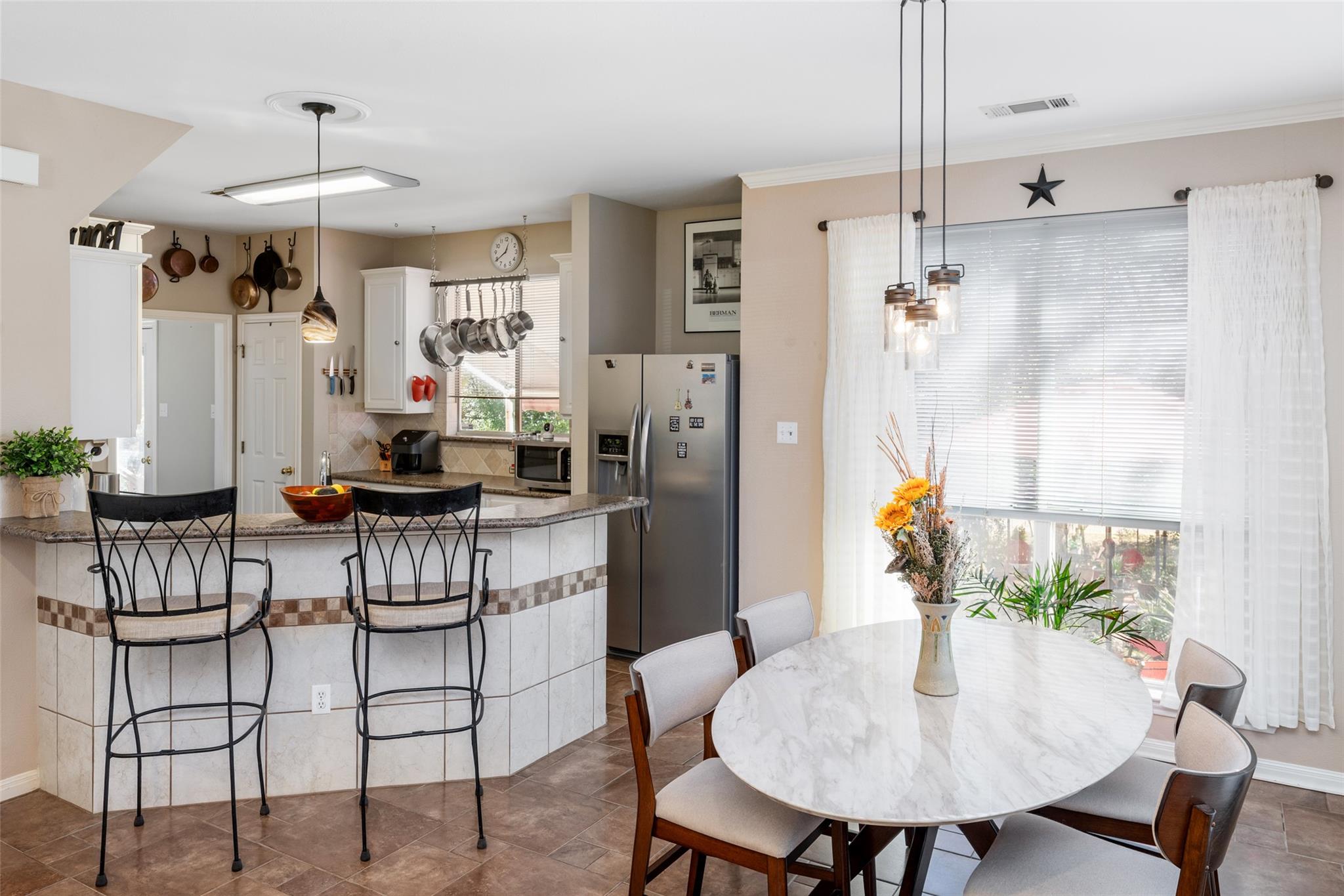 102 Elm Hill Ct, San Marcos, TX 78666