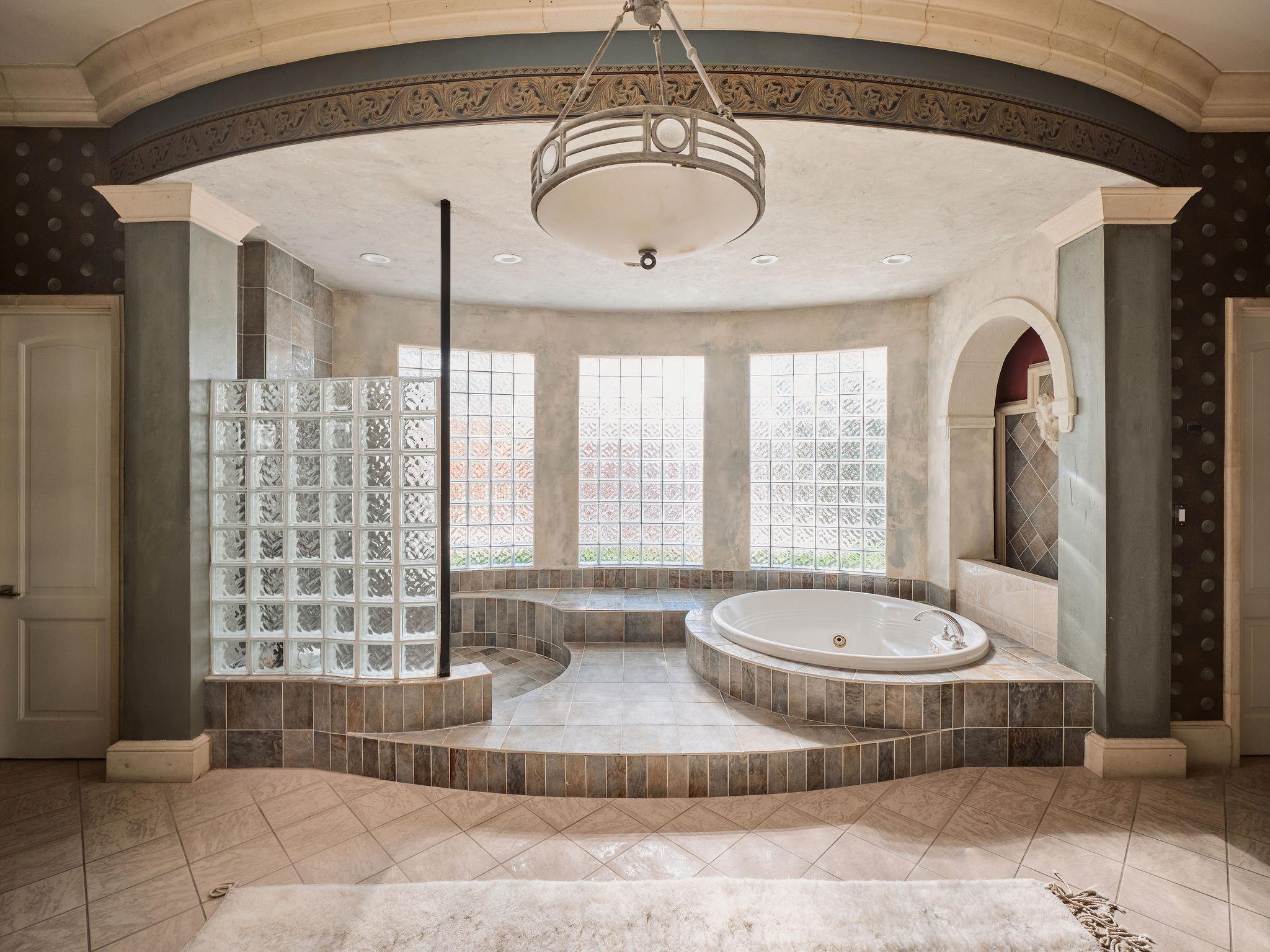 4511 Island Cv, Austin, TX 78731