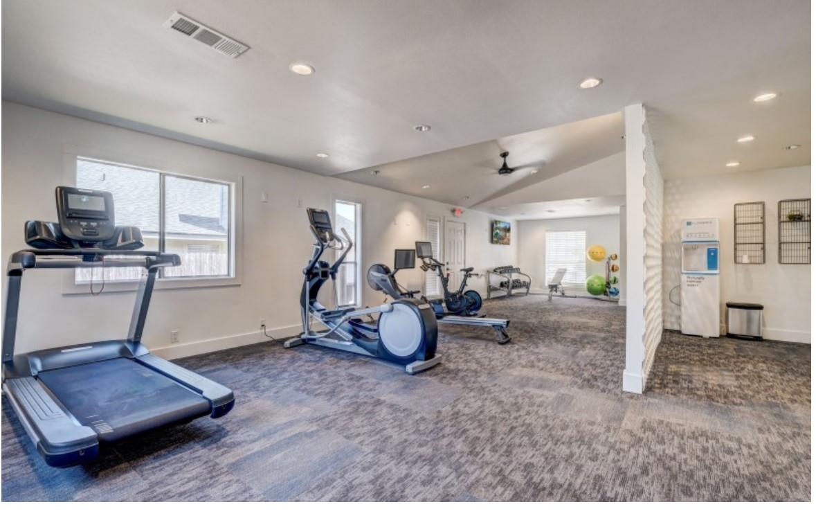 1338 Christopher Ave # 2320A, Round Rock, TX 78681