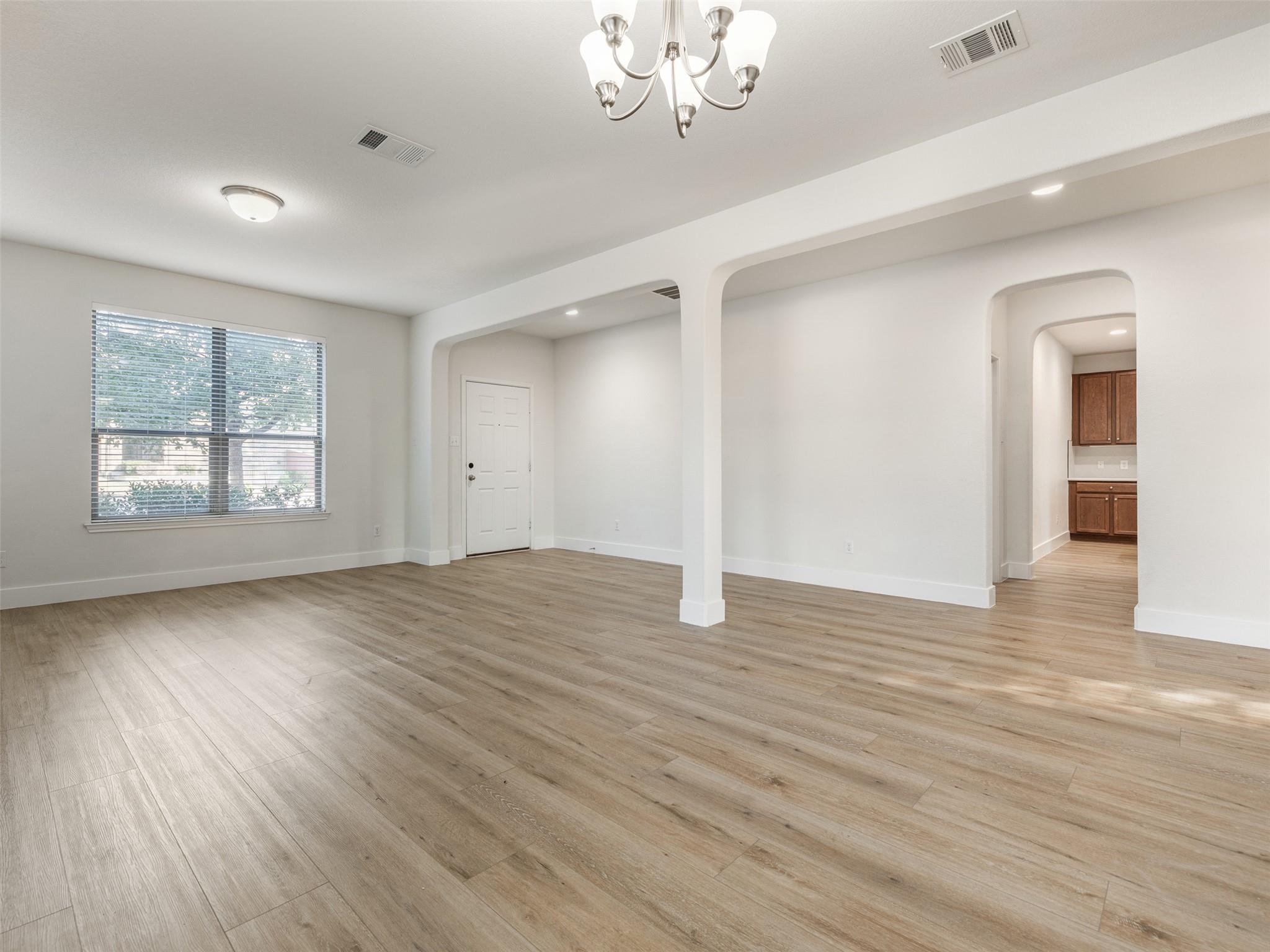 323 Settlers Home Dr, Cedar Park, TX 78613