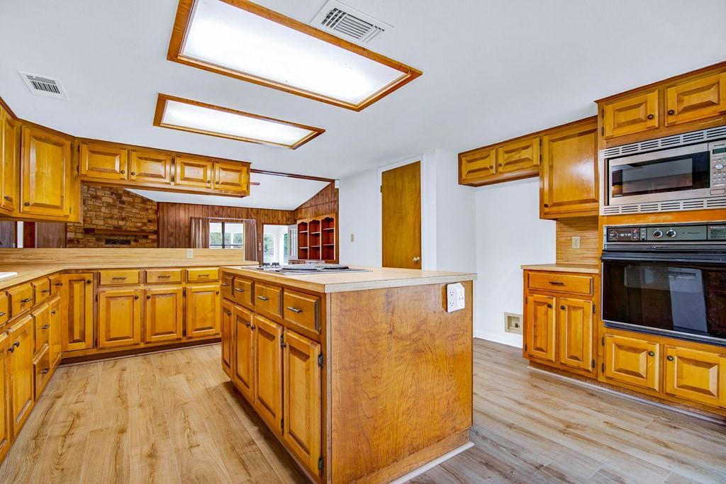 298 Jenkins. Rd, Cedar Creek, TX 78612