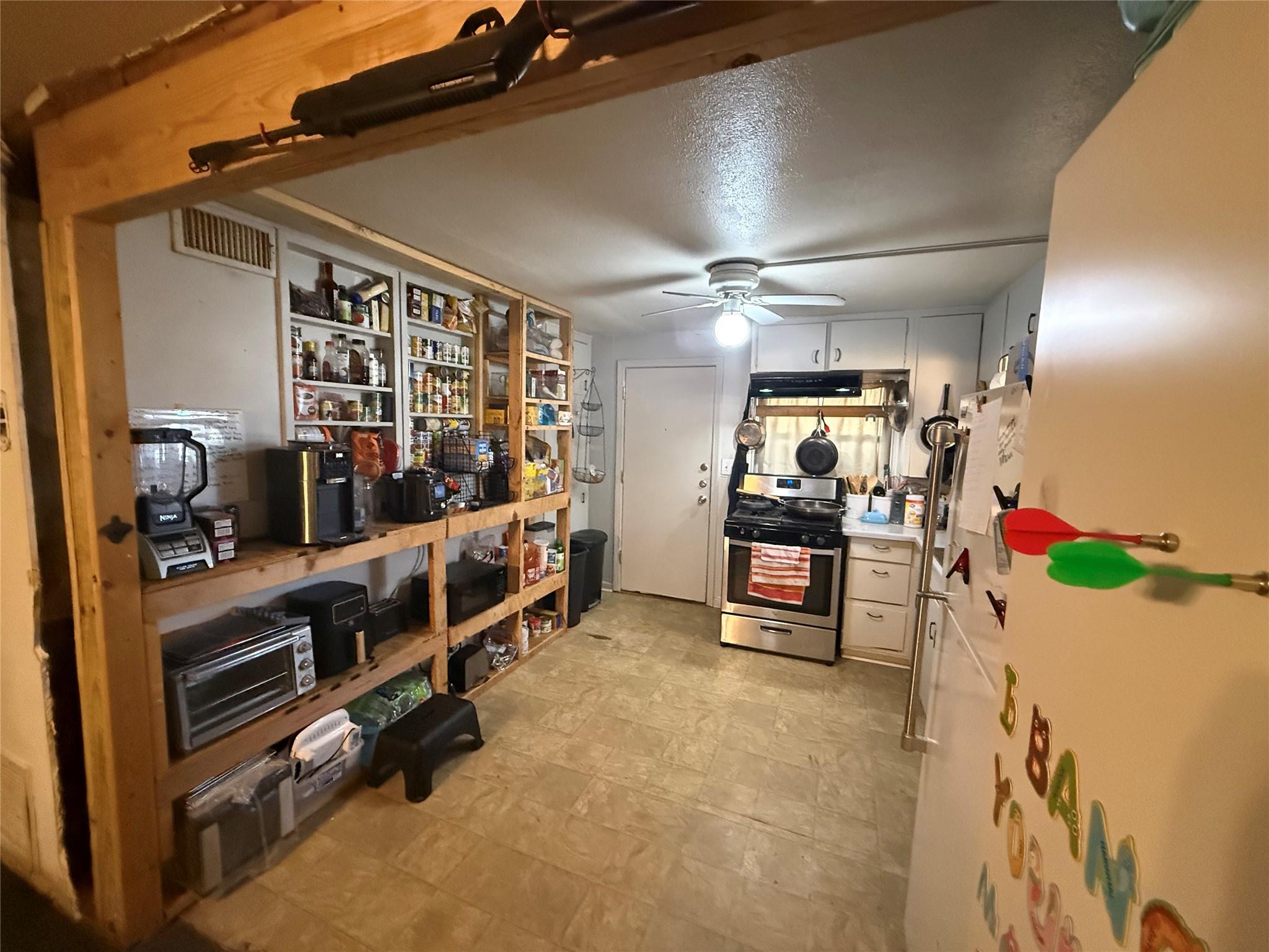 508 N Boundary St, Burnet, TX 78611