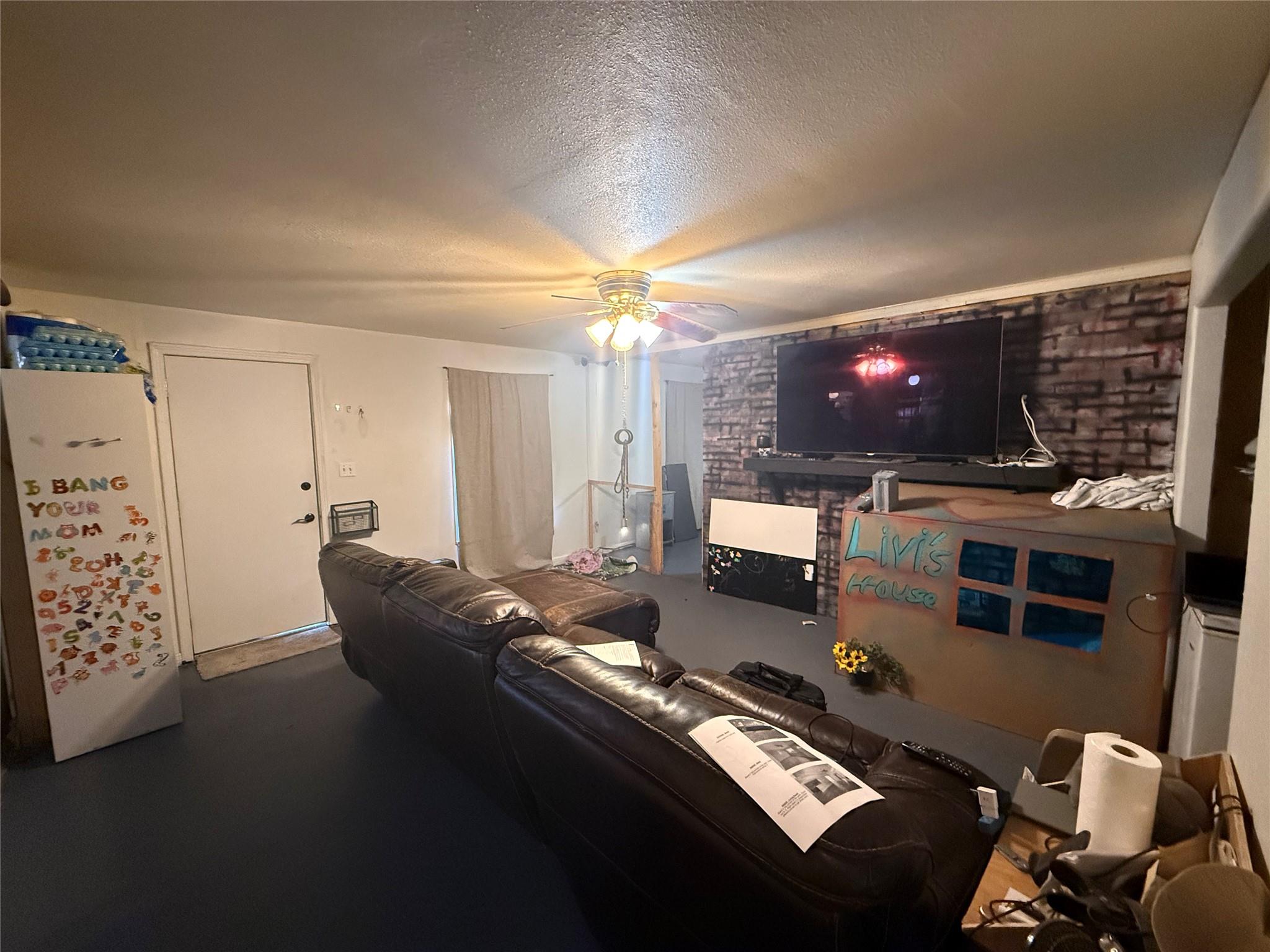 508 N Boundary St, Burnet, TX 78611