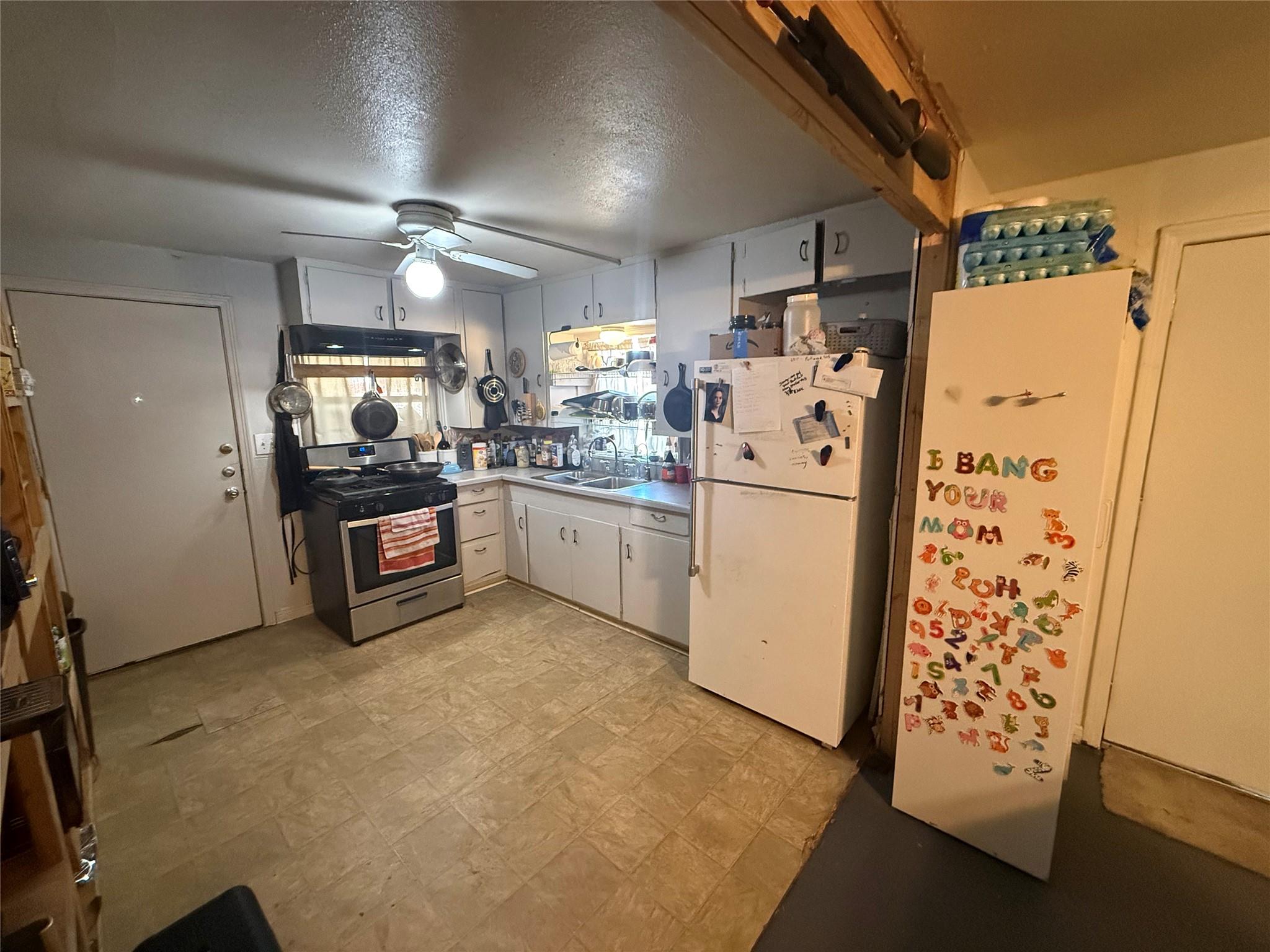 508 N Boundary St, Burnet, TX 78611