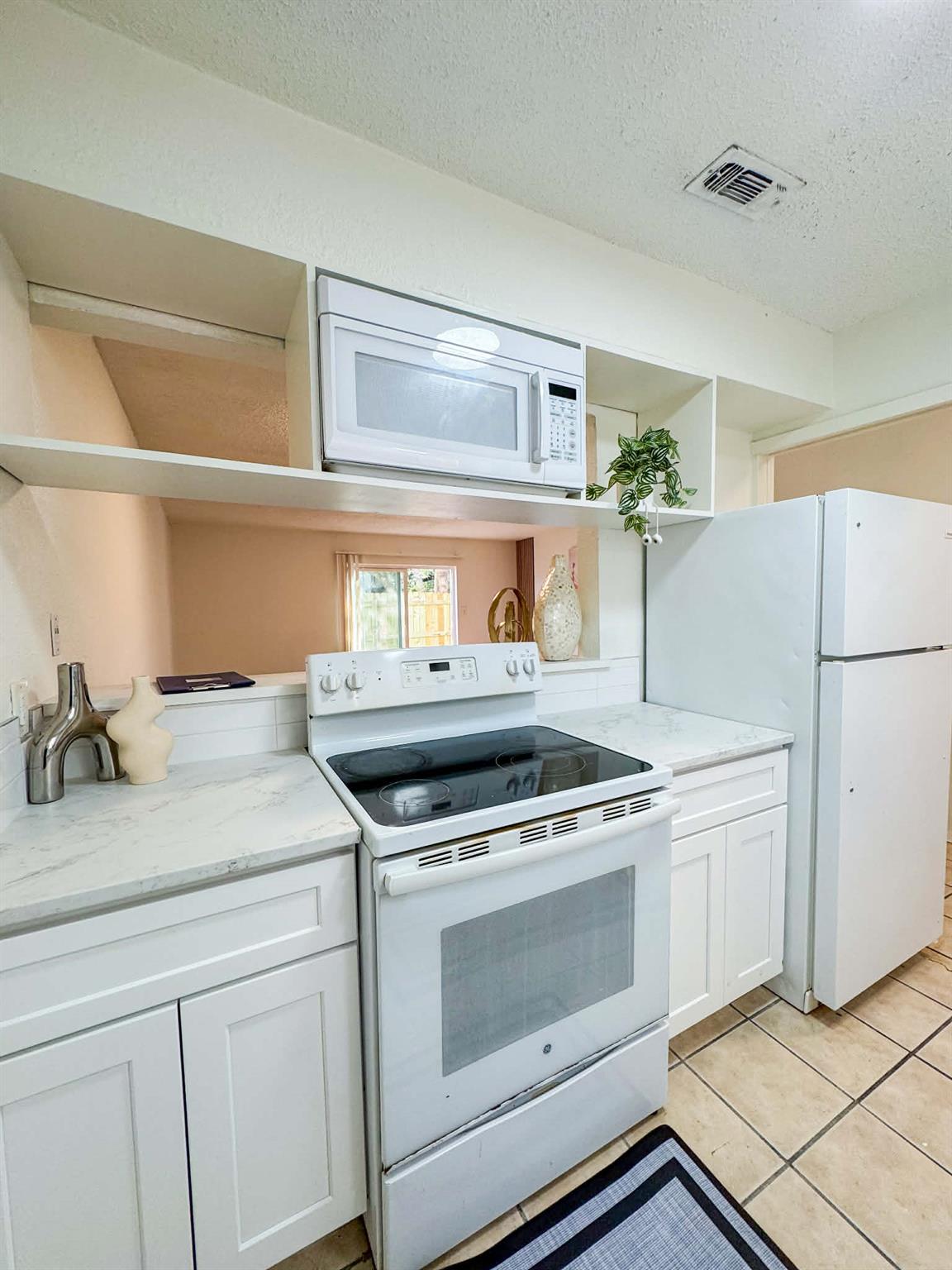 5810 Sweeney Cir # D, Austin, TX 78723