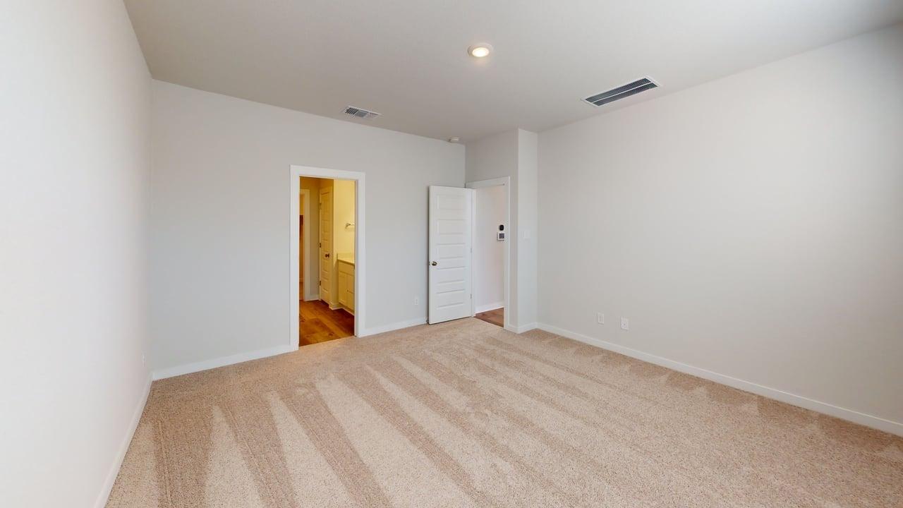 201 Fire Fox Way, Jarrell, TX 76537