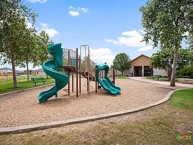 201 Fire Fox Way, Jarrell, TX 76537