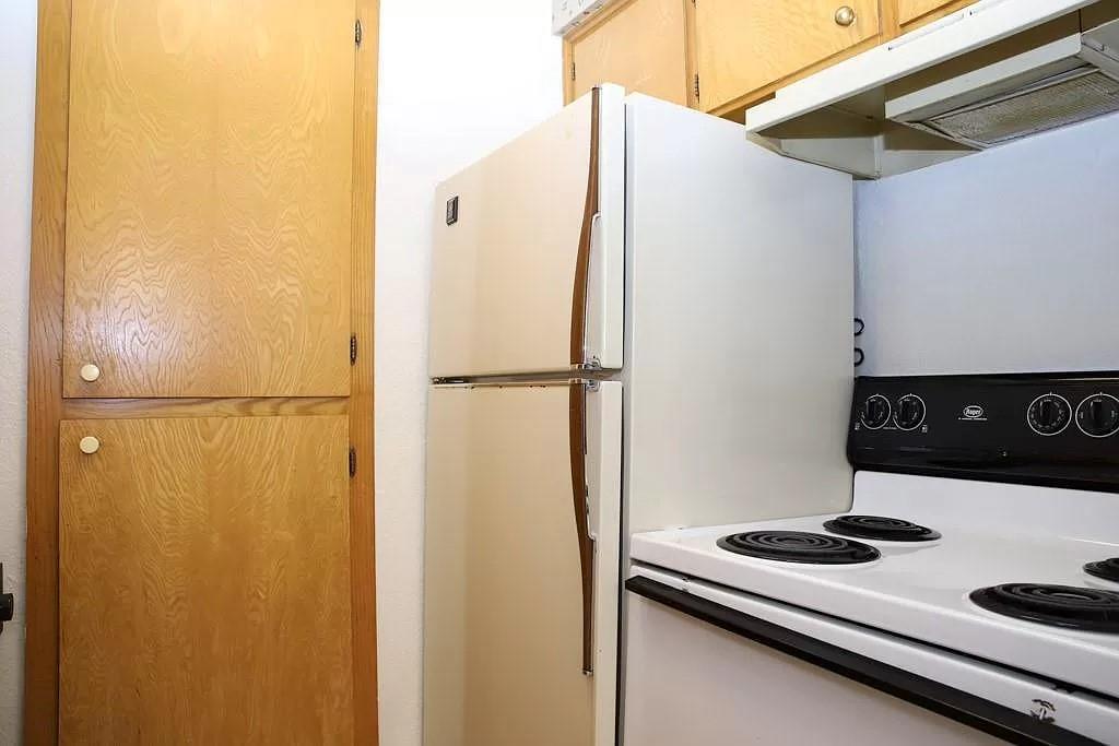 4701 Red River St # 302, Austin, TX 78751