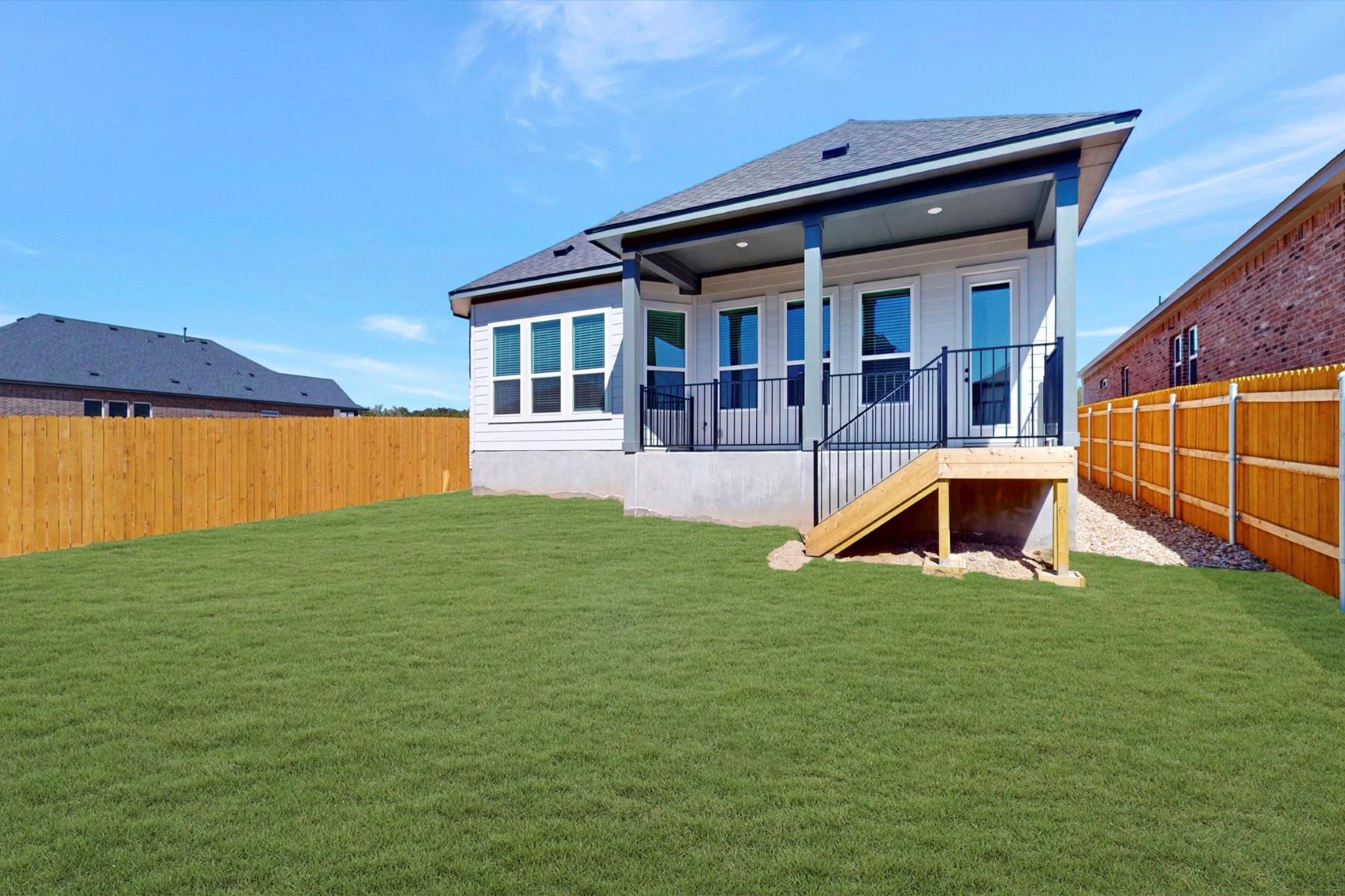 137 Bishop Wood Rd, Dripping Springs, TX 78620