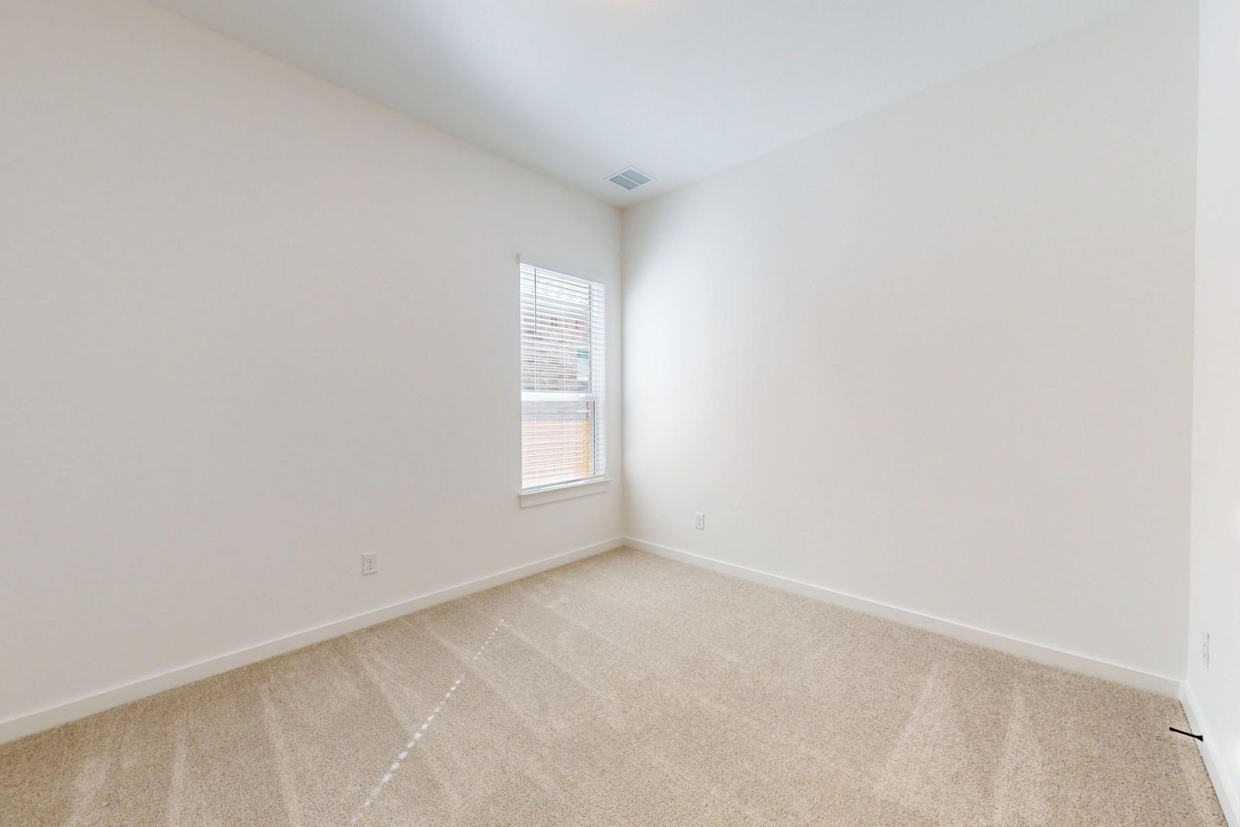 137 Bishop Wood Rd, Dripping Springs, TX 78620