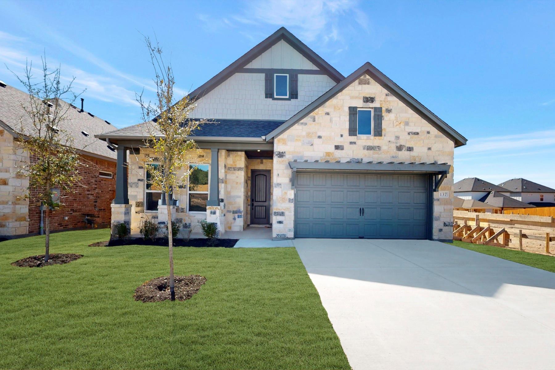 137 Bishop Wood Rd, Dripping Springs, TX 78620