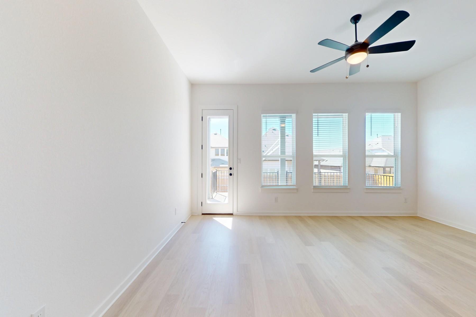 137 Bishop Wood Rd, Dripping Springs, TX 78620