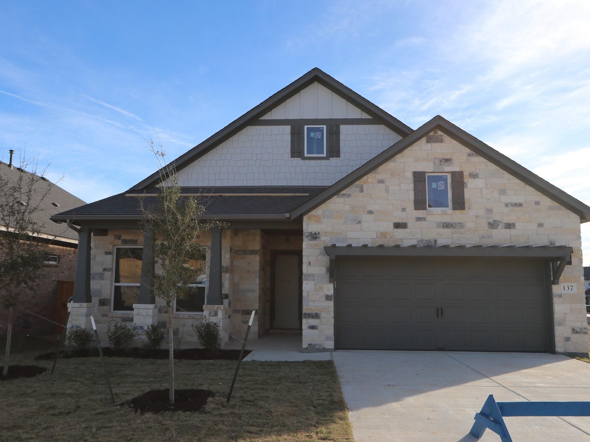 137 Bishop Wood Rd, Dripping Springs, TX 78620