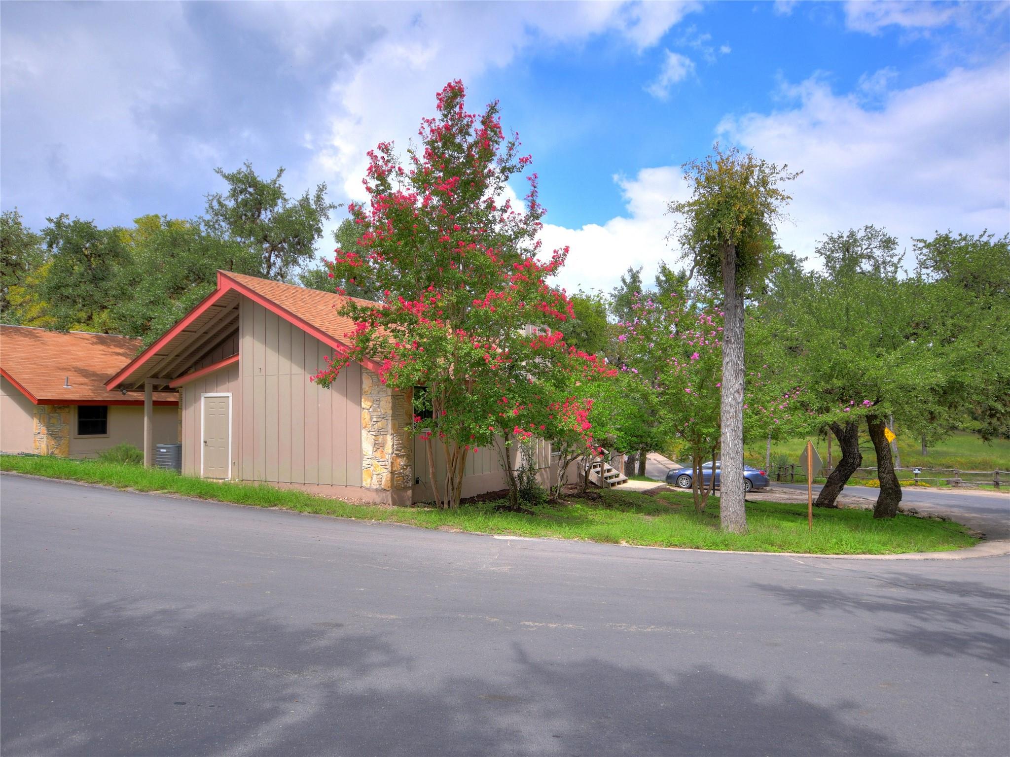 154 WOODCREEK Dr # 13, Wimberley, TX 78676