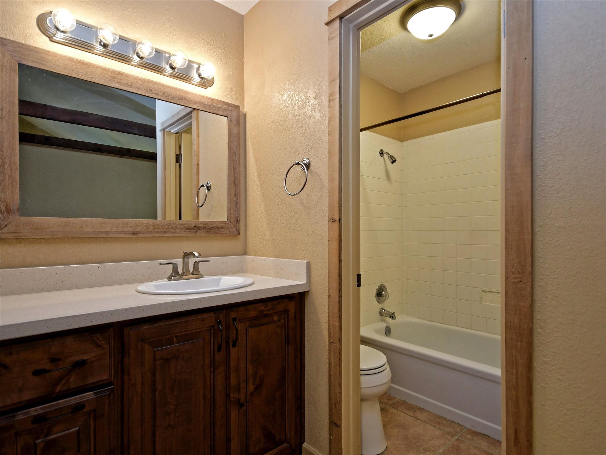 154 WOODCREEK Dr # 13, Wimberley, TX 78676