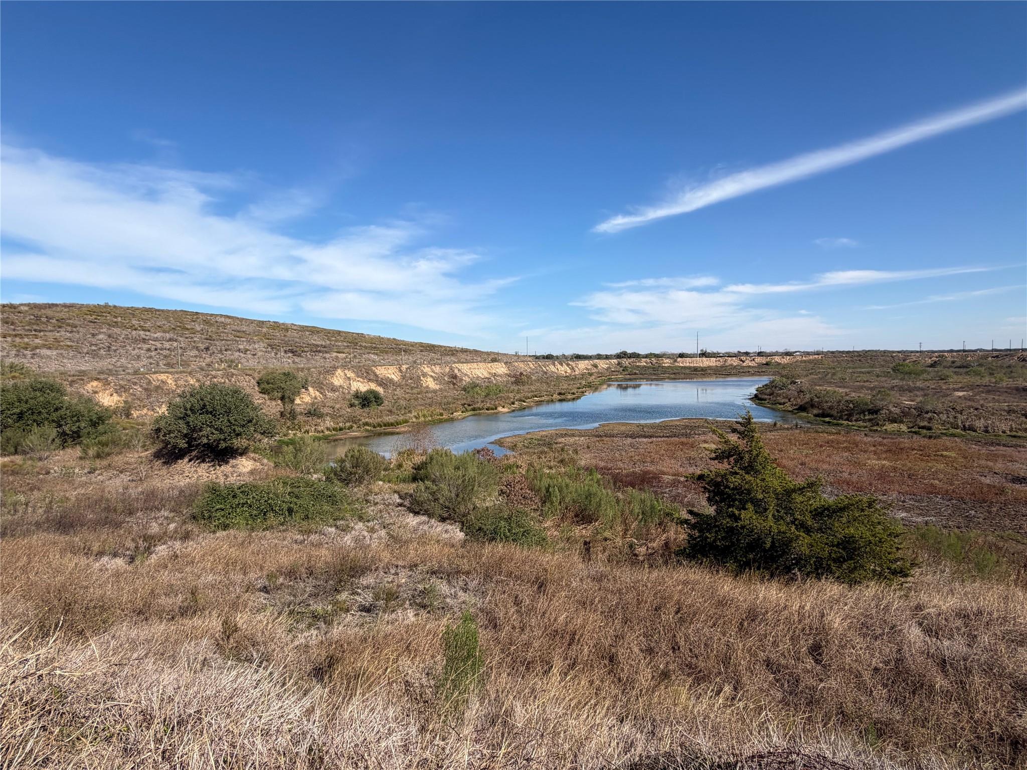 2051 County Road 102, Columbus, TX 78934