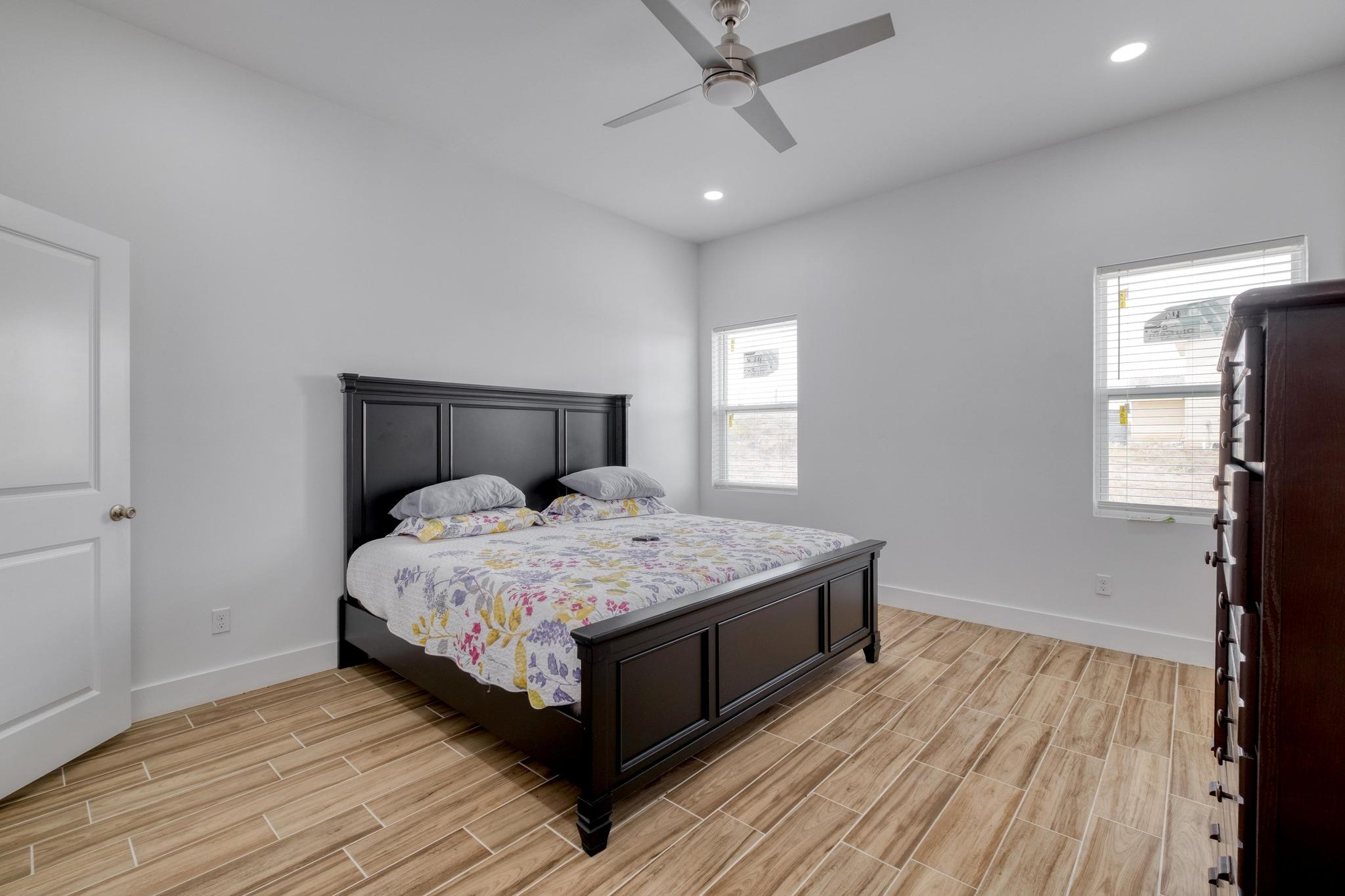 1601 County Road 466, Elgin, TX 78621