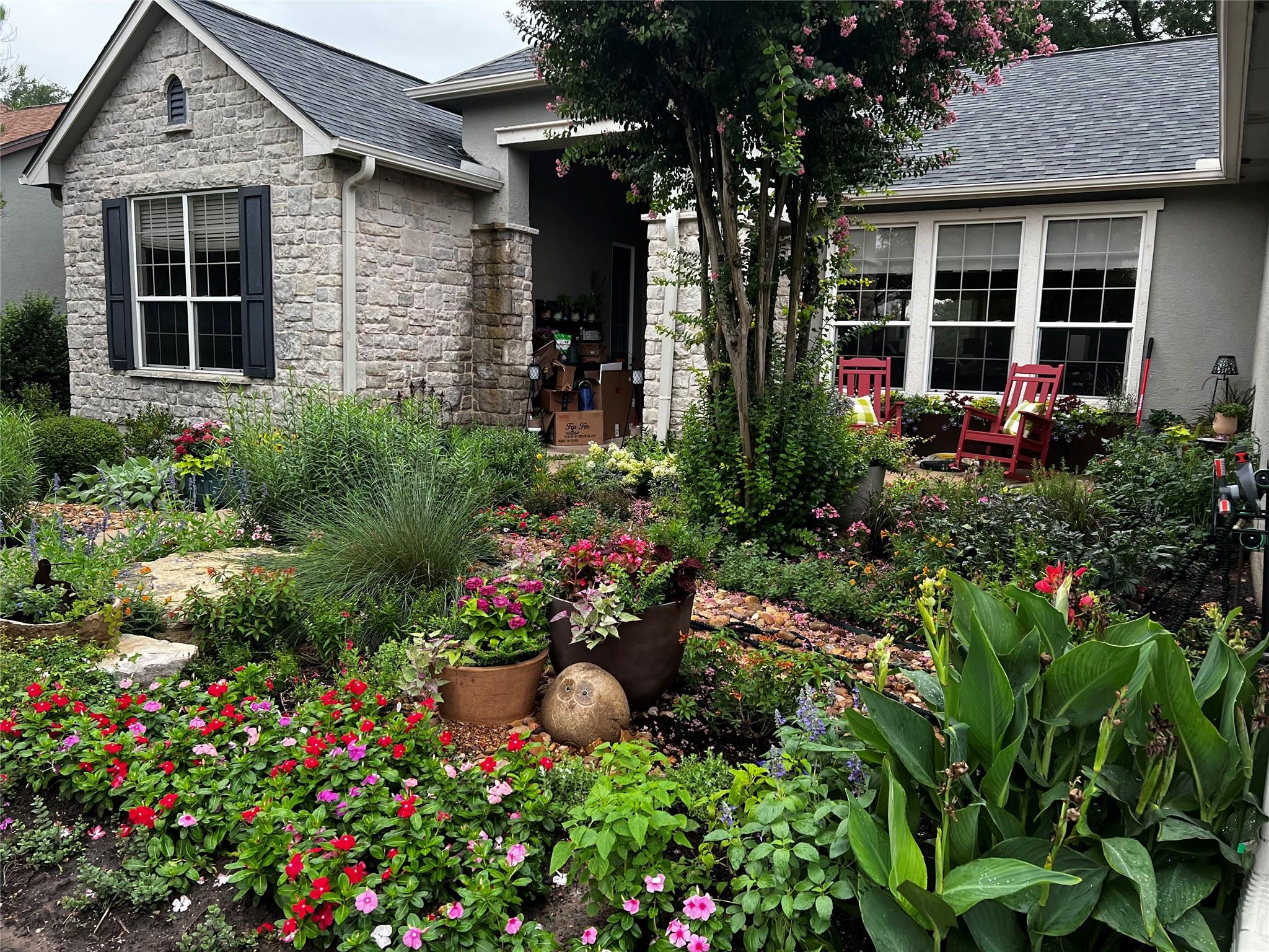 235 Red Poppy Trl, Georgetown, TX 78633