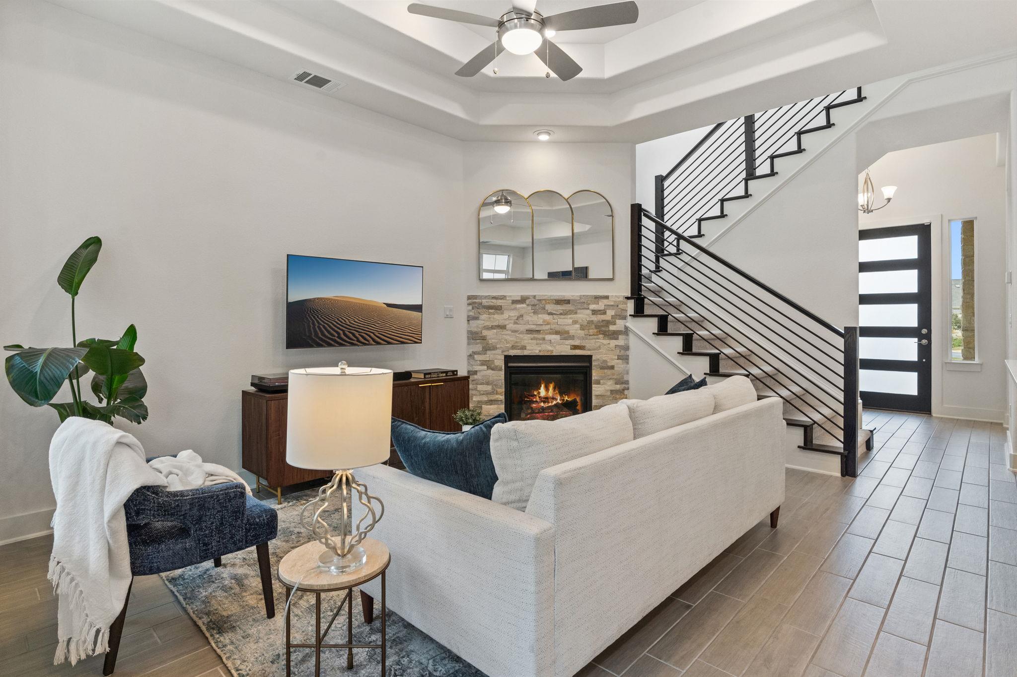 201 Beneteau Dr, Austin, TX 78738