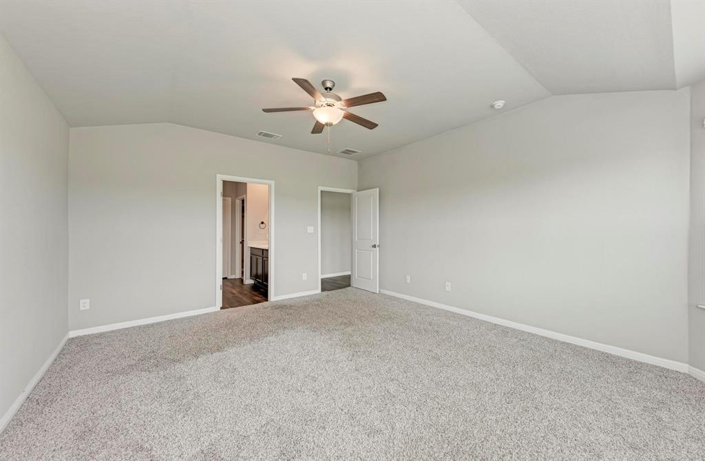 518 Windy Reed Rd, Hutto, TX 78634