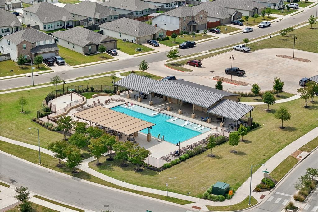 518 Windy Reed Rd, Hutto, TX 78634