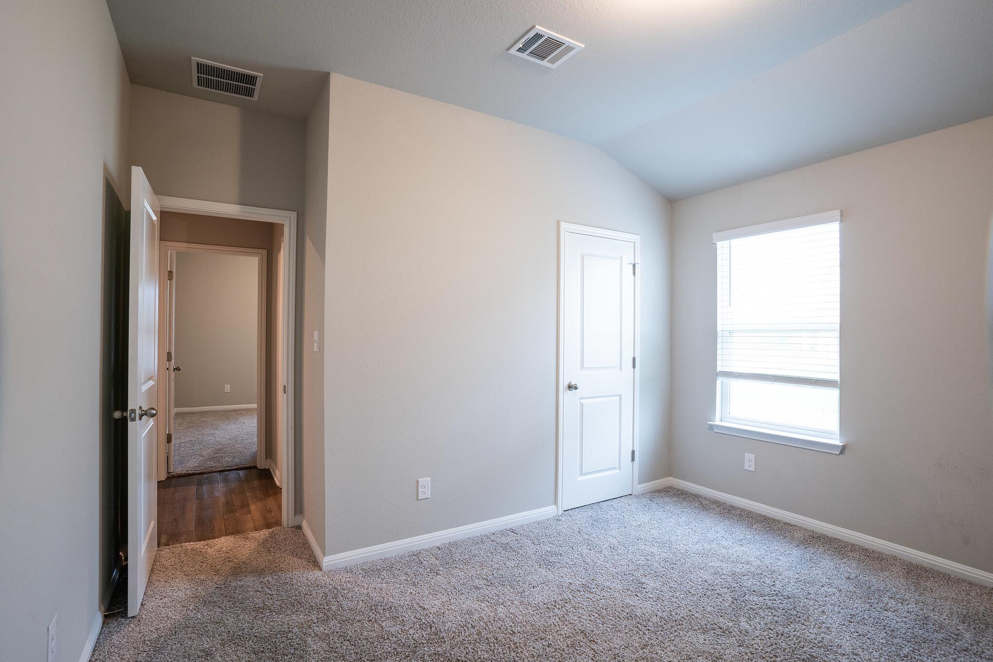 518 Windy Reed Rd, Hutto, TX 78634