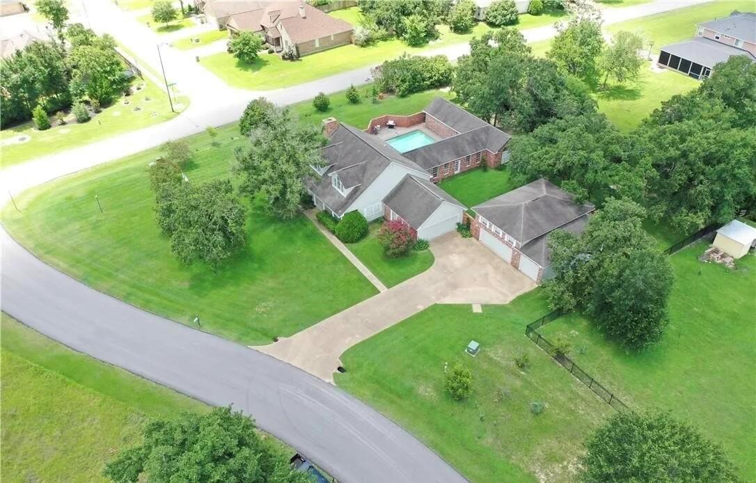 4212 Ballylough Ln, College Station, TX 77845