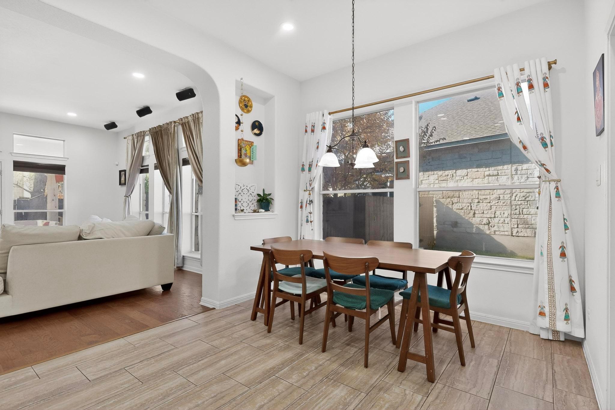 16525 Broadbay Dr, Austin, TX 78717