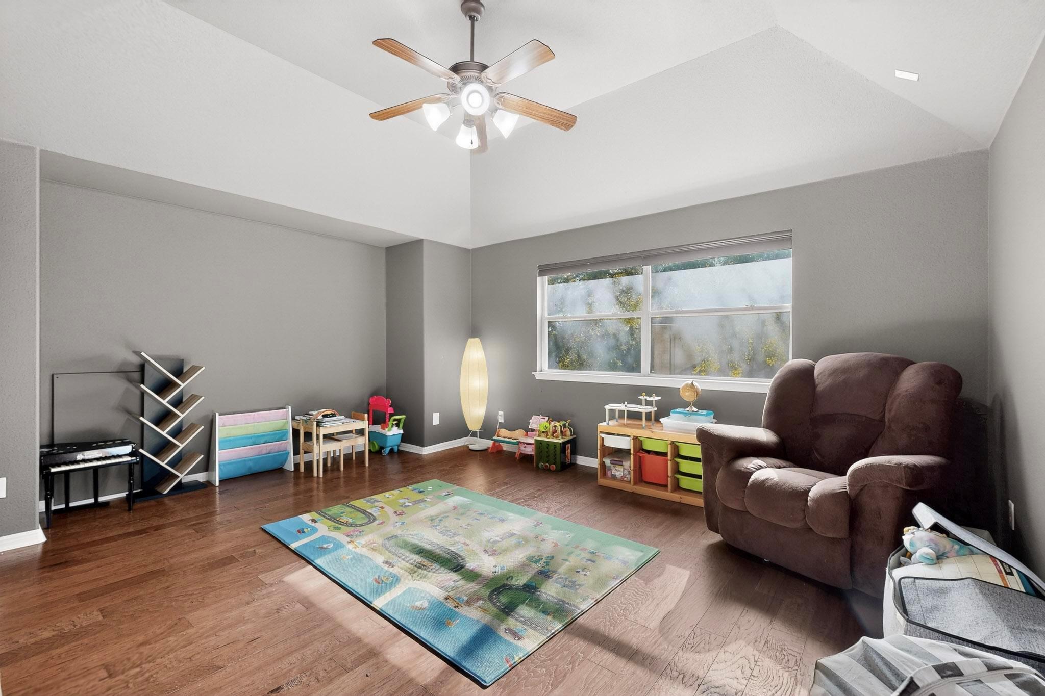 16525 Broadbay Dr, Austin, TX 78717