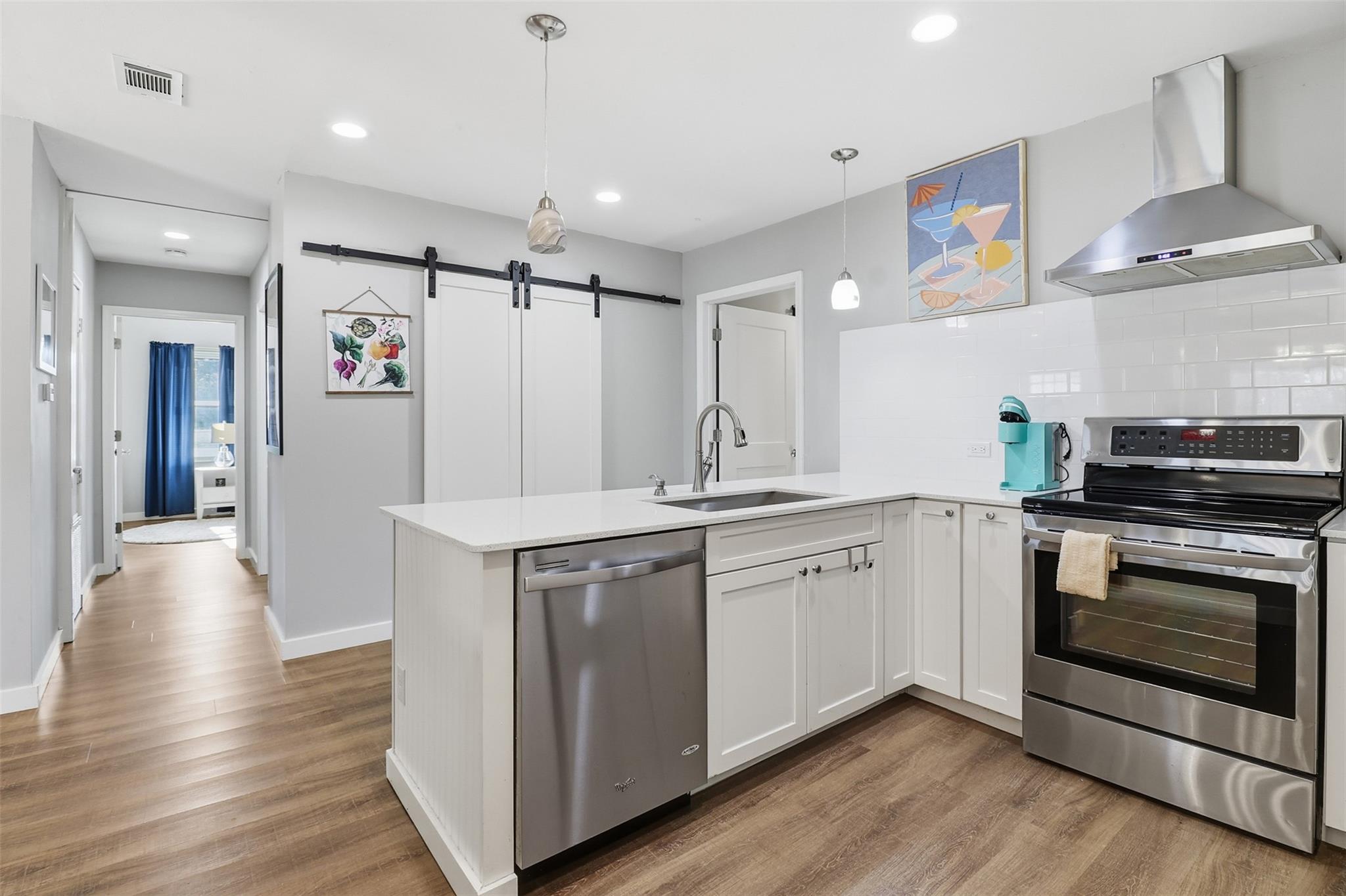 2102 Belaire Dr, Granite Shoals, TX 78654