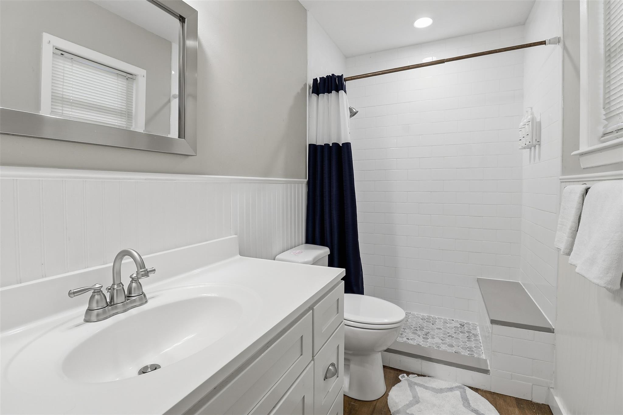 2102 Belaire Dr, Granite Shoals, TX 78654