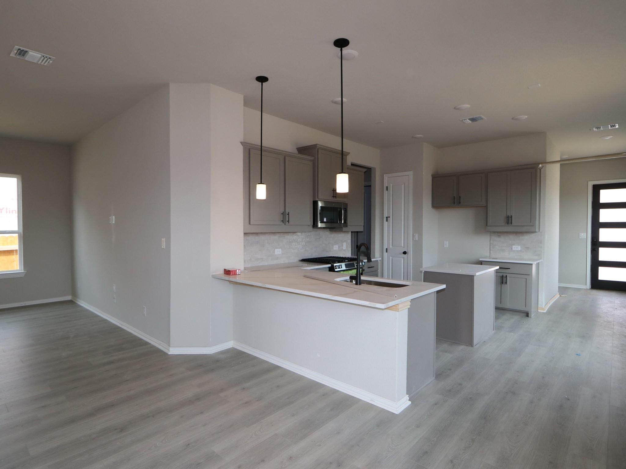 177 Grayson Elm Pass, Dripping Springs, TX 78620