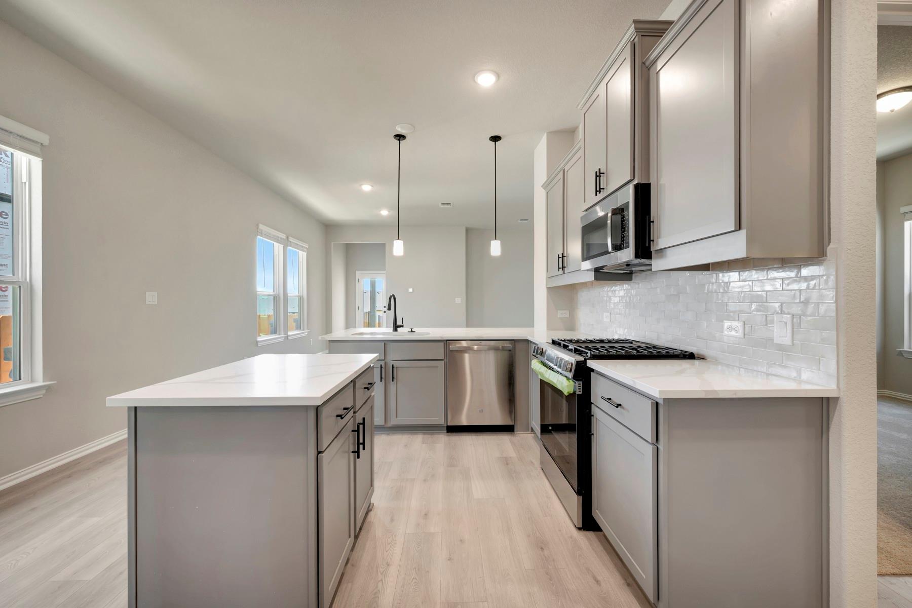 177 Grayson Elm Pass, Dripping Springs, TX 78620