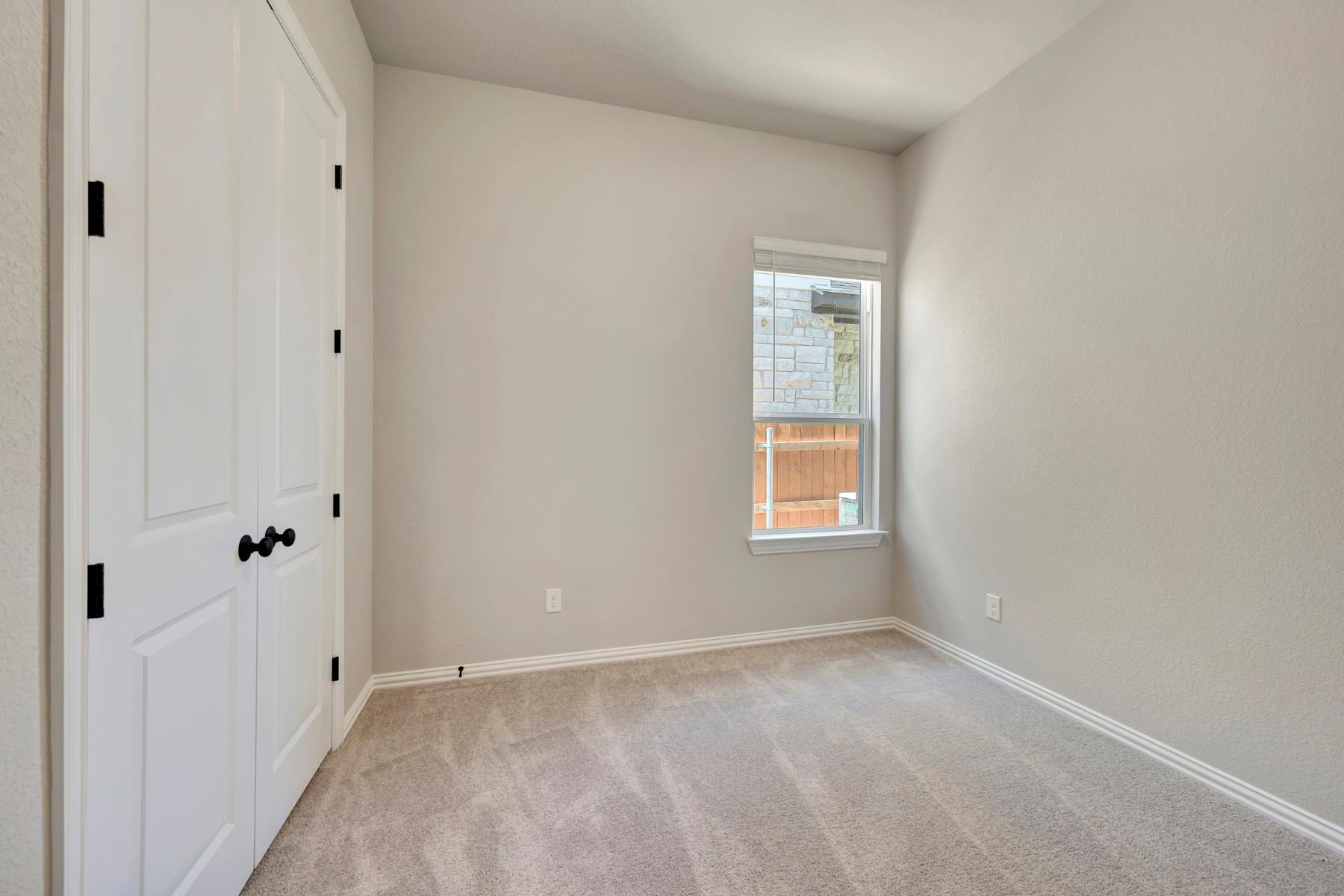 177 Grayson Elm Pass, Dripping Springs, TX 78620