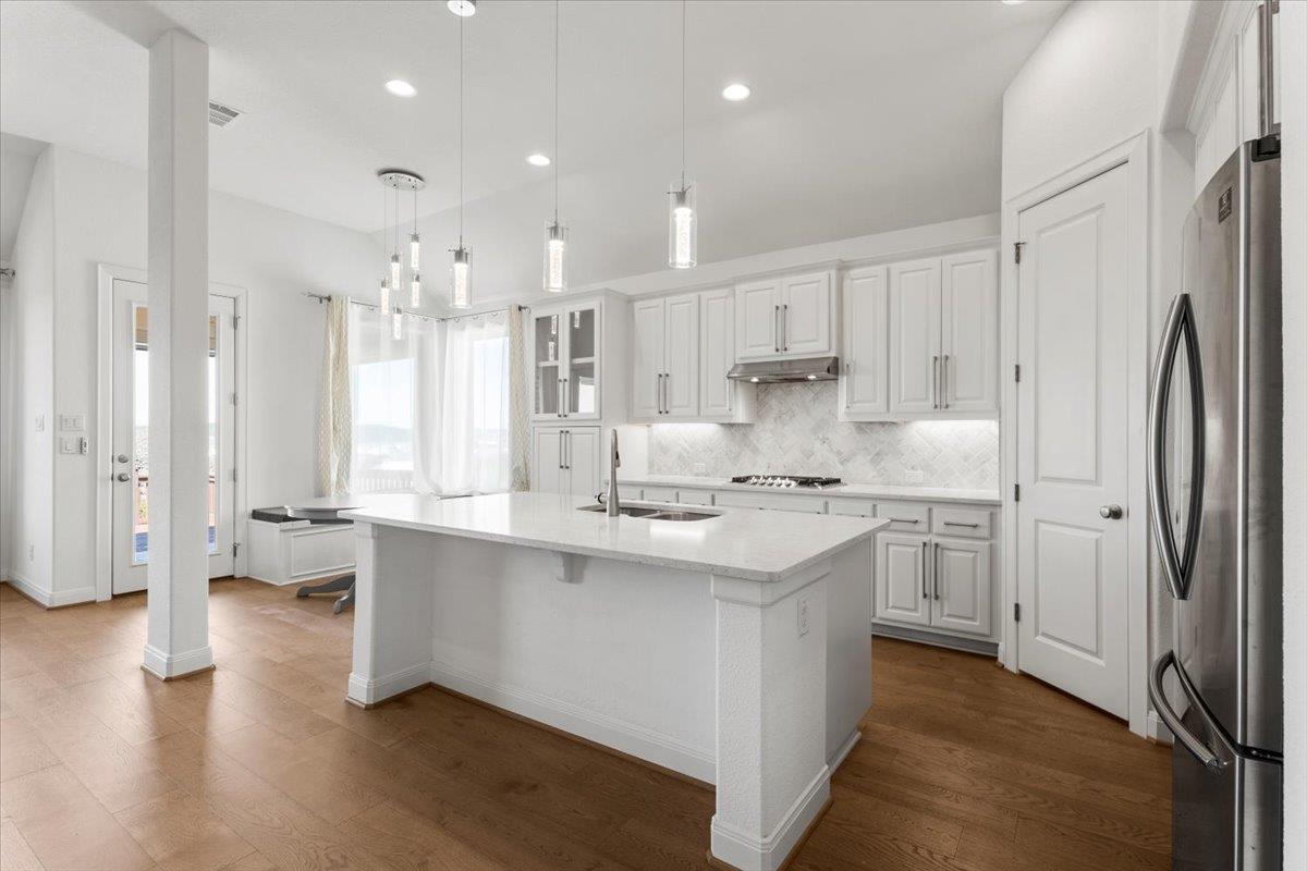 2613 Milan Meadows Dr, Leander, TX 78641