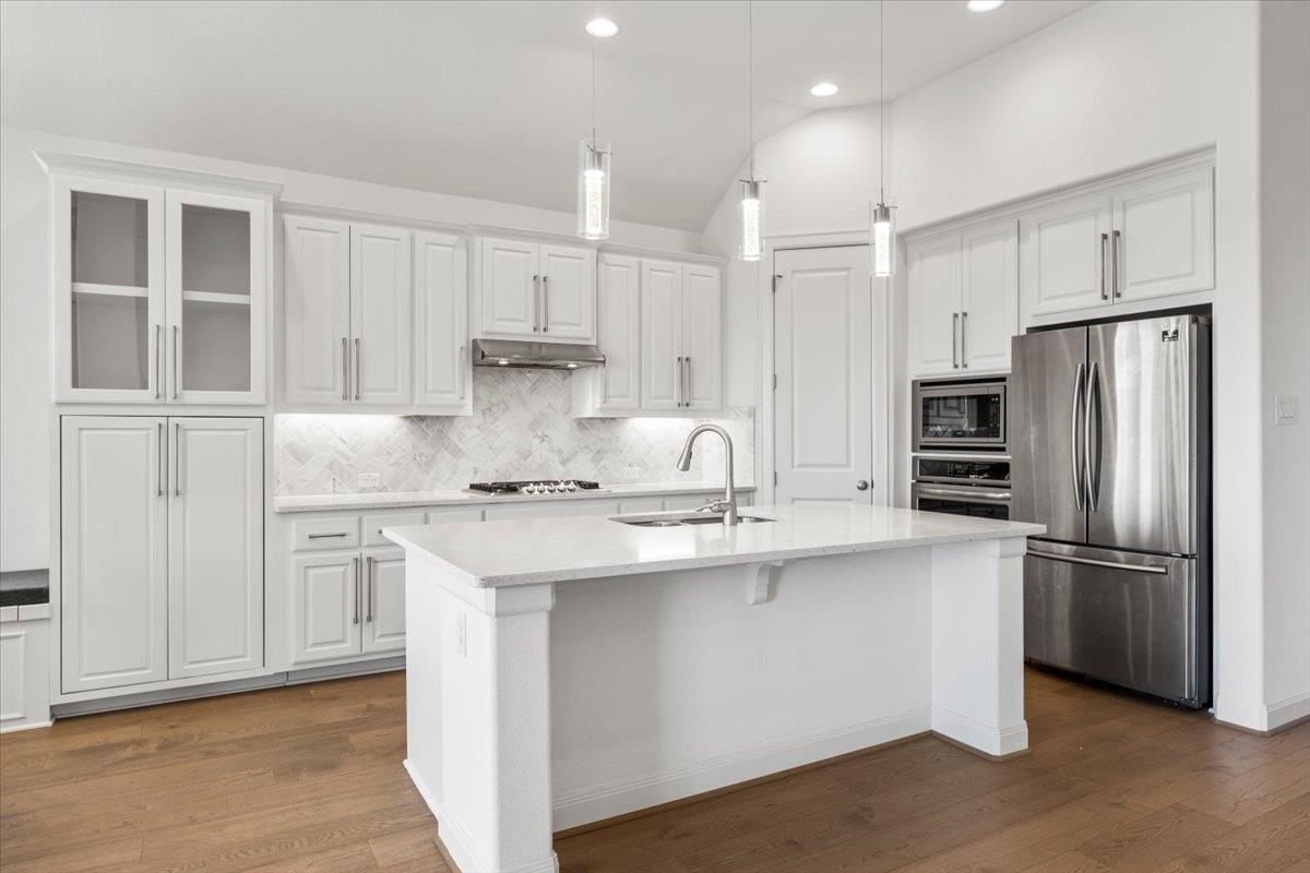 2613 Milan Meadows Dr, Leander, TX 78641