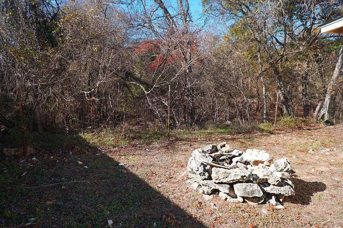 26 Wildwood Cir # A, Wimberley, TX 78676