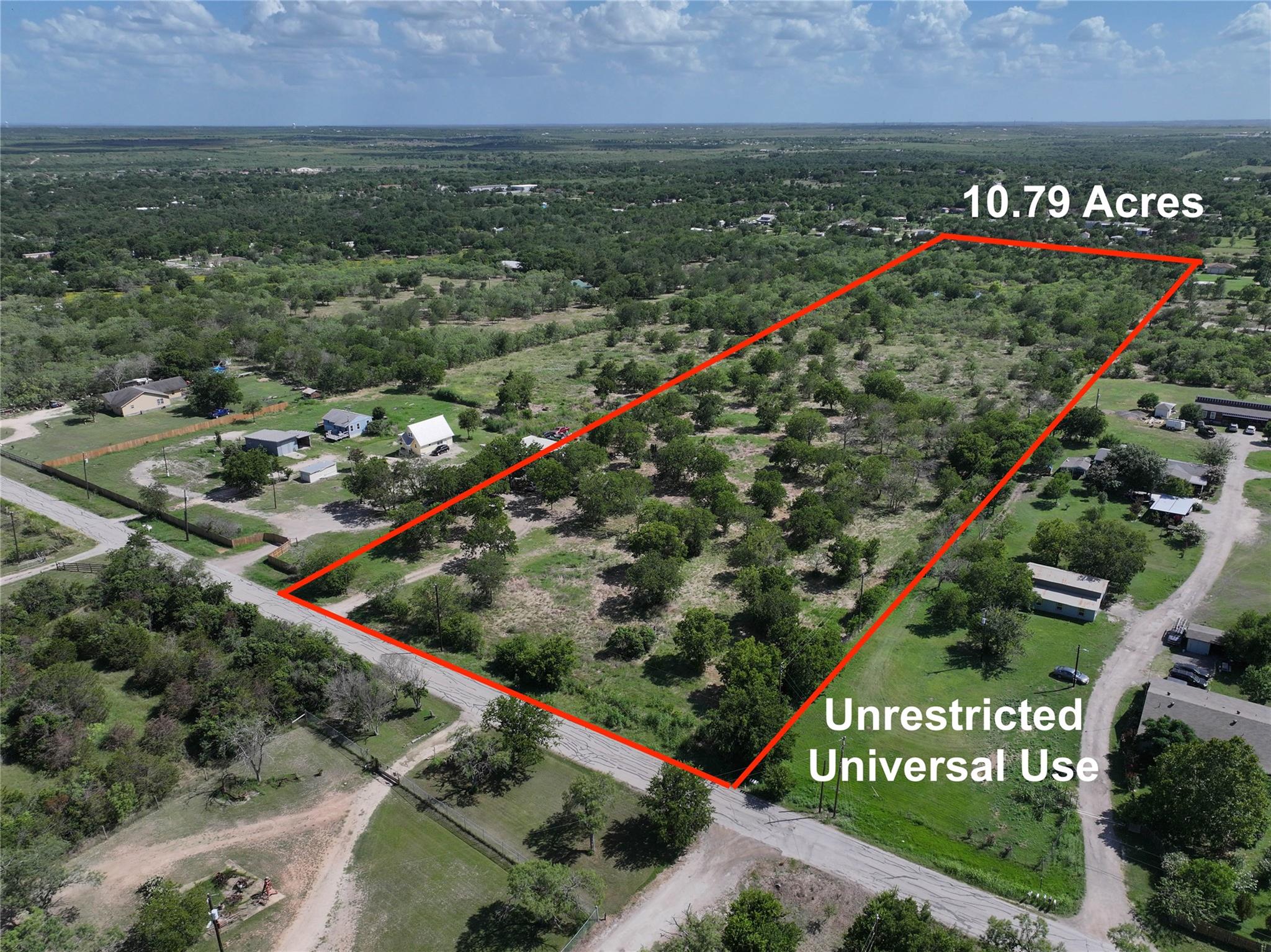 983 Longhollow Rd, Dale, TX 78616