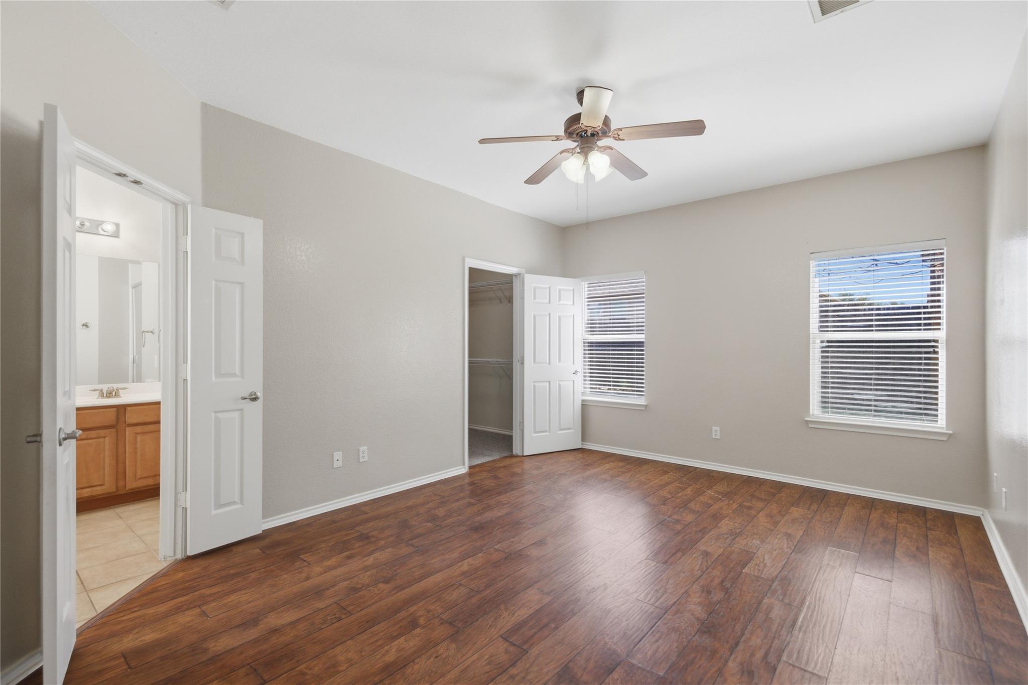 300 Golden Eagle Ln, Leander, TX 78641