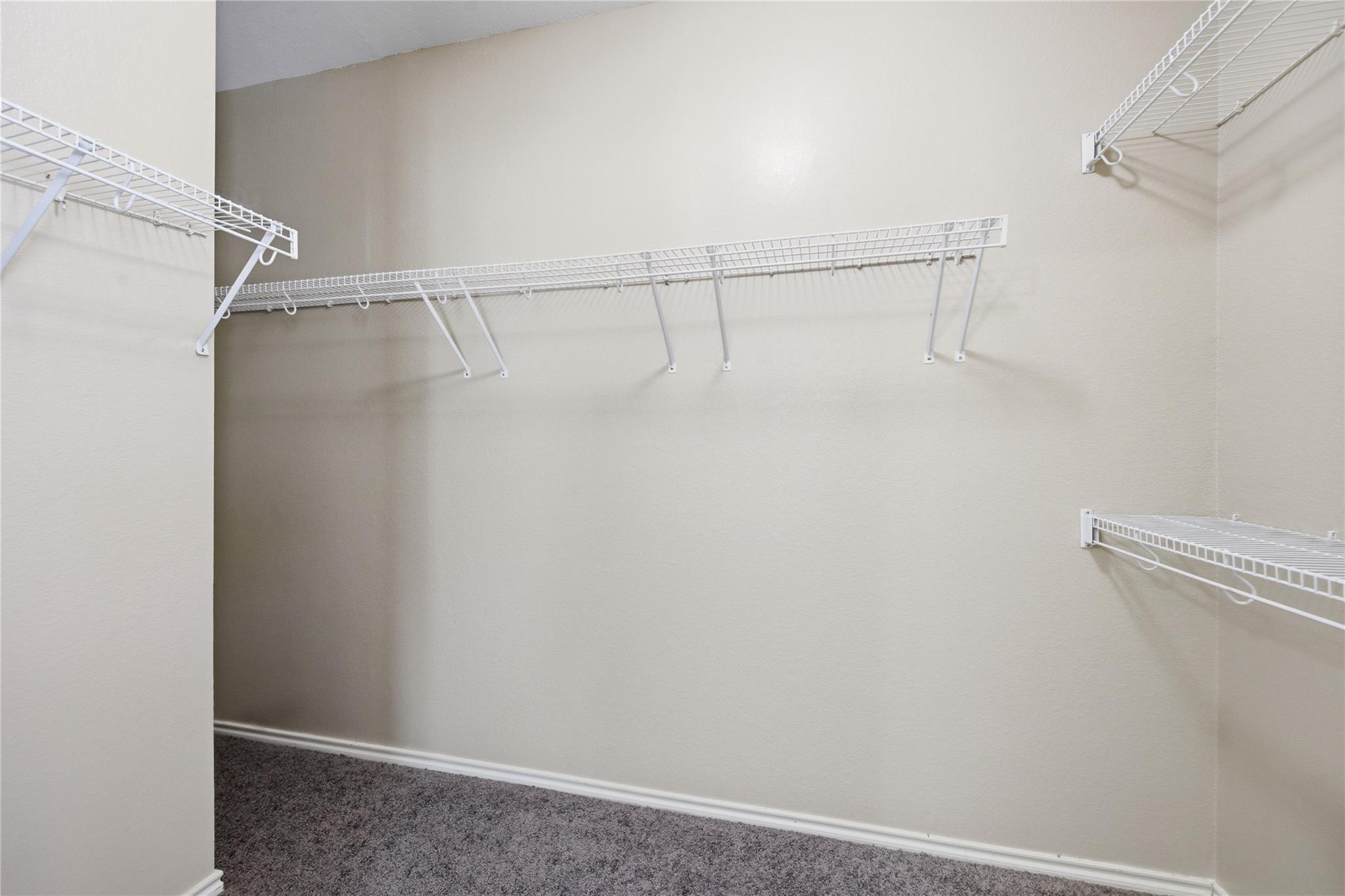 300 Golden Eagle Ln, Leander, TX 78641