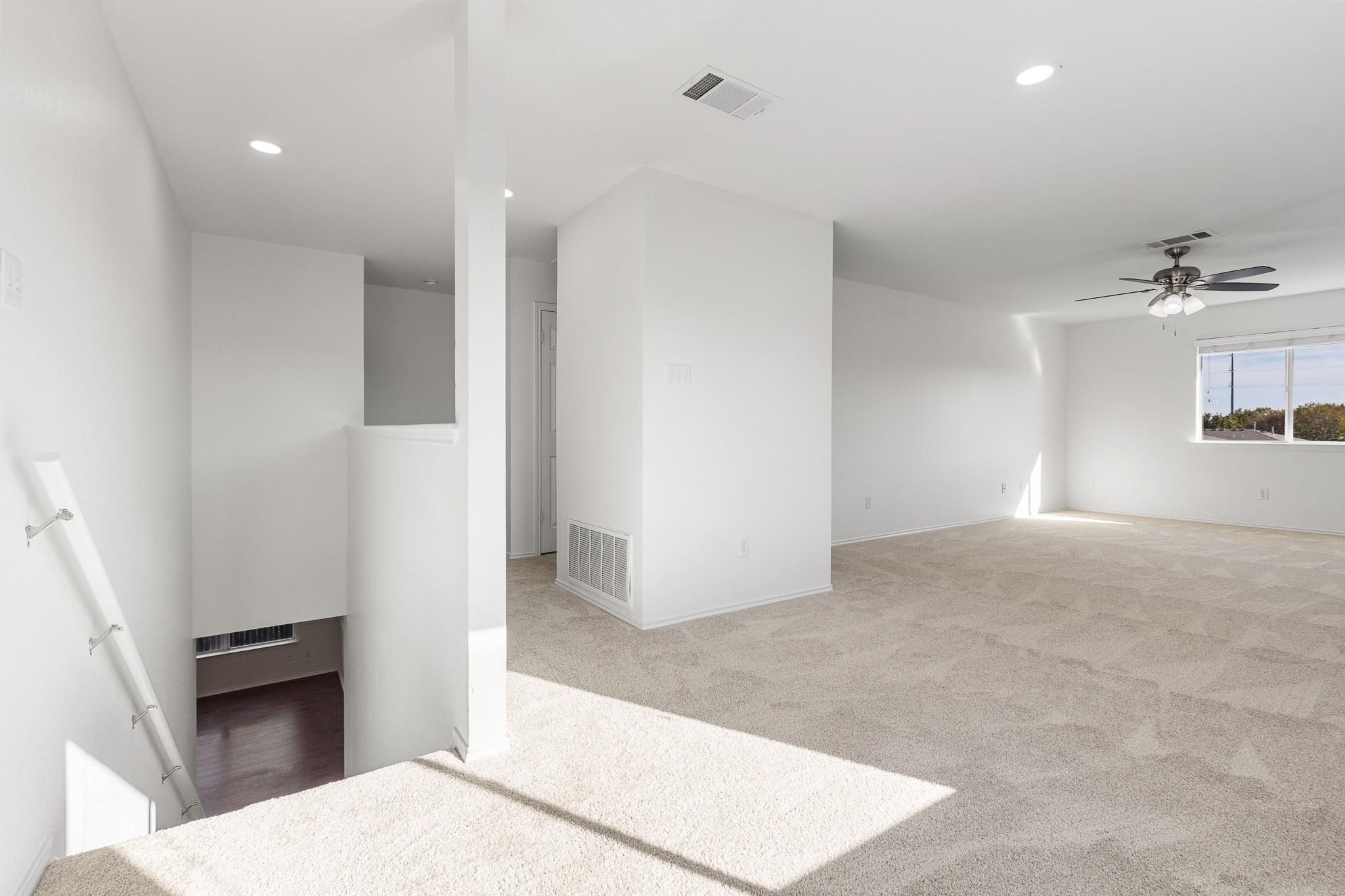 406 Golden Gate Dr, Leander, TX 78641