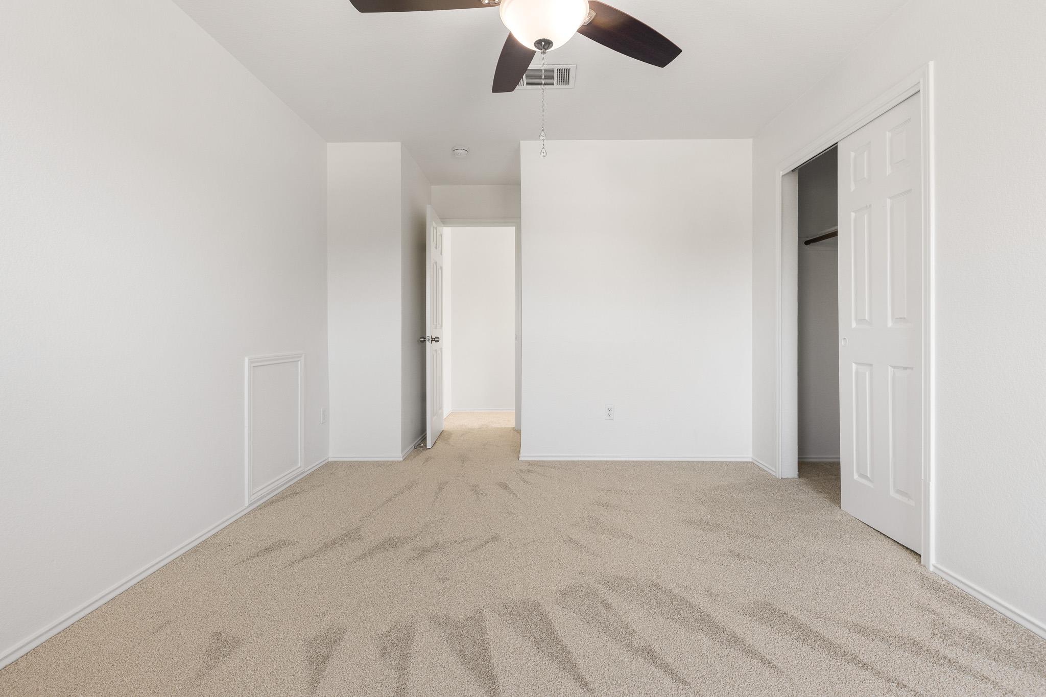 406 Golden Gate Dr, Leander, TX 78641