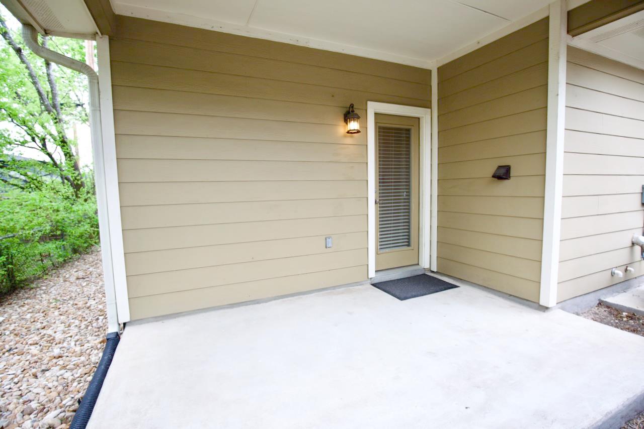 1800 Richcreek Rd # B, Austin, TX 78757