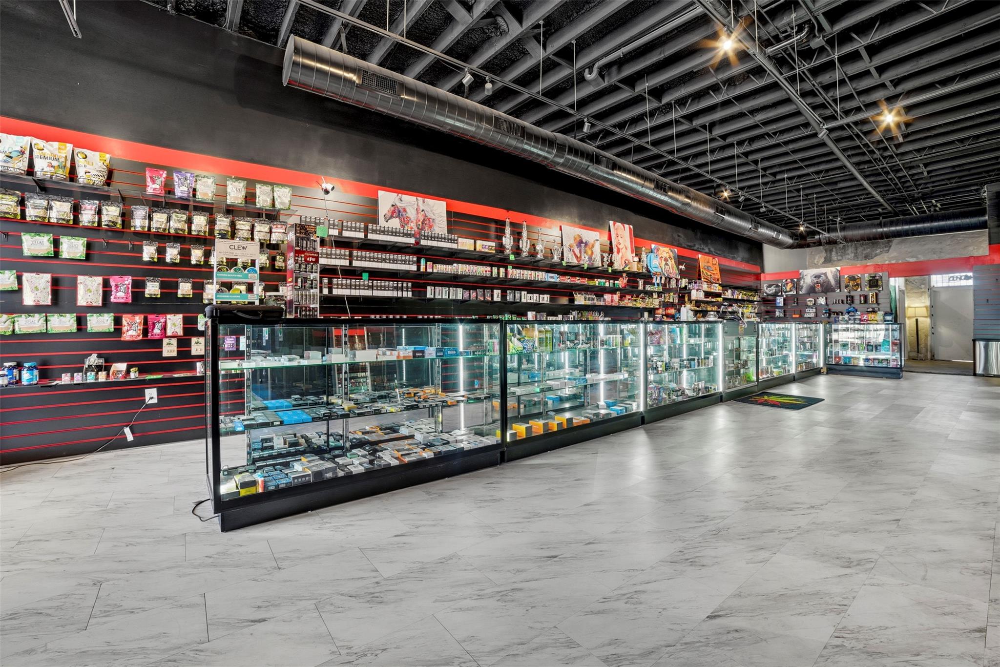 923 LOOP 332 St, Liberty Hill, TX 78642