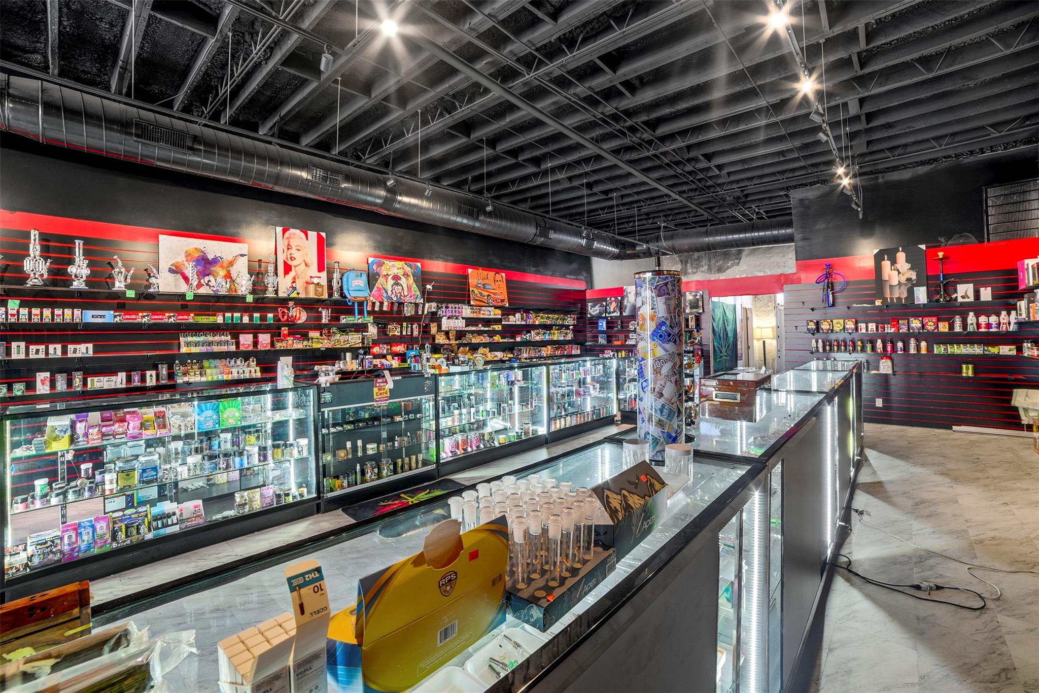 923 LOOP 332 St, Liberty Hill, TX 78642