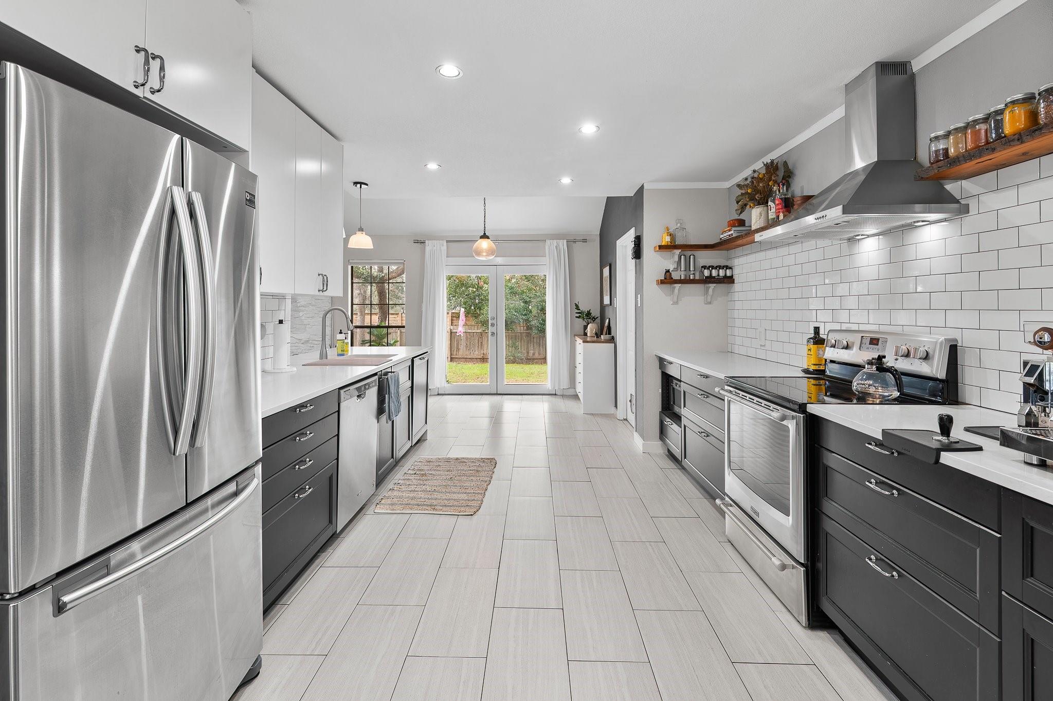 11006 Yucca Dr, Austin, TX 78759